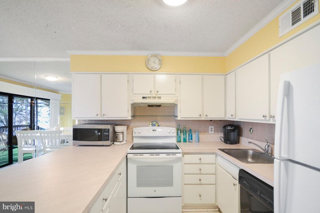 Photo of 119 Old Landing Road #204J, OCEAN CITY, MD 21842 (MLS # MDWO2034654)