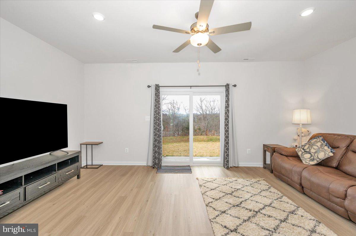 HOMEPLACE AT RIVERSIDE - Residential