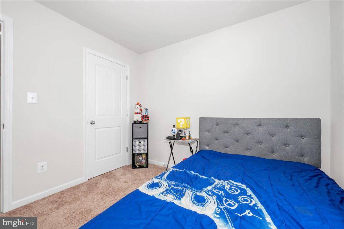 HOMEPLACE AT RIVERSIDE - Residential