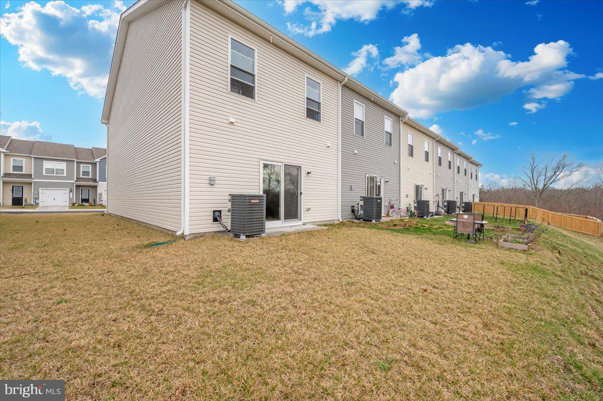 HOMEPLACE AT RIVERSIDE - Residential