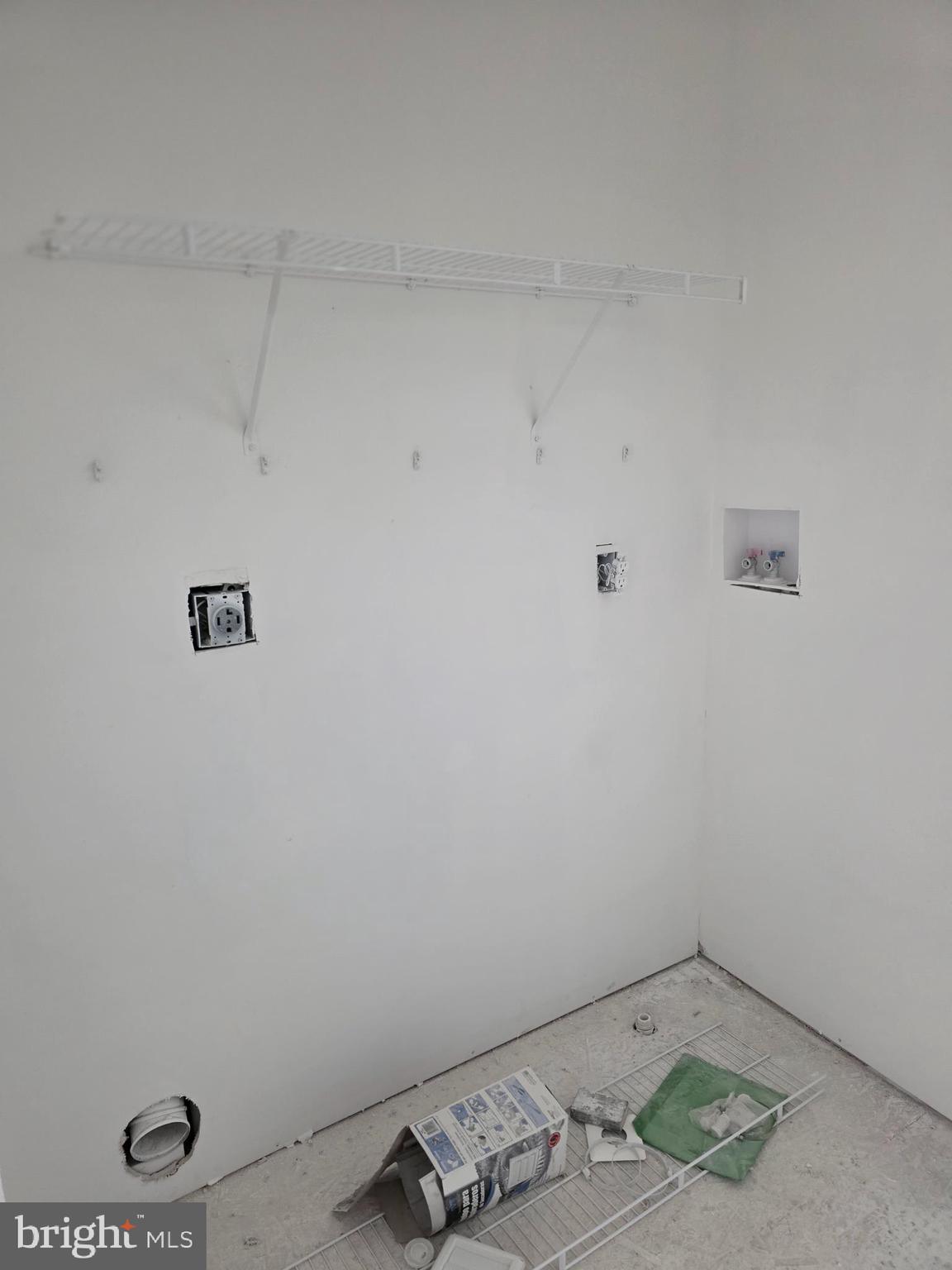 CHIMNEY HILL - Residential