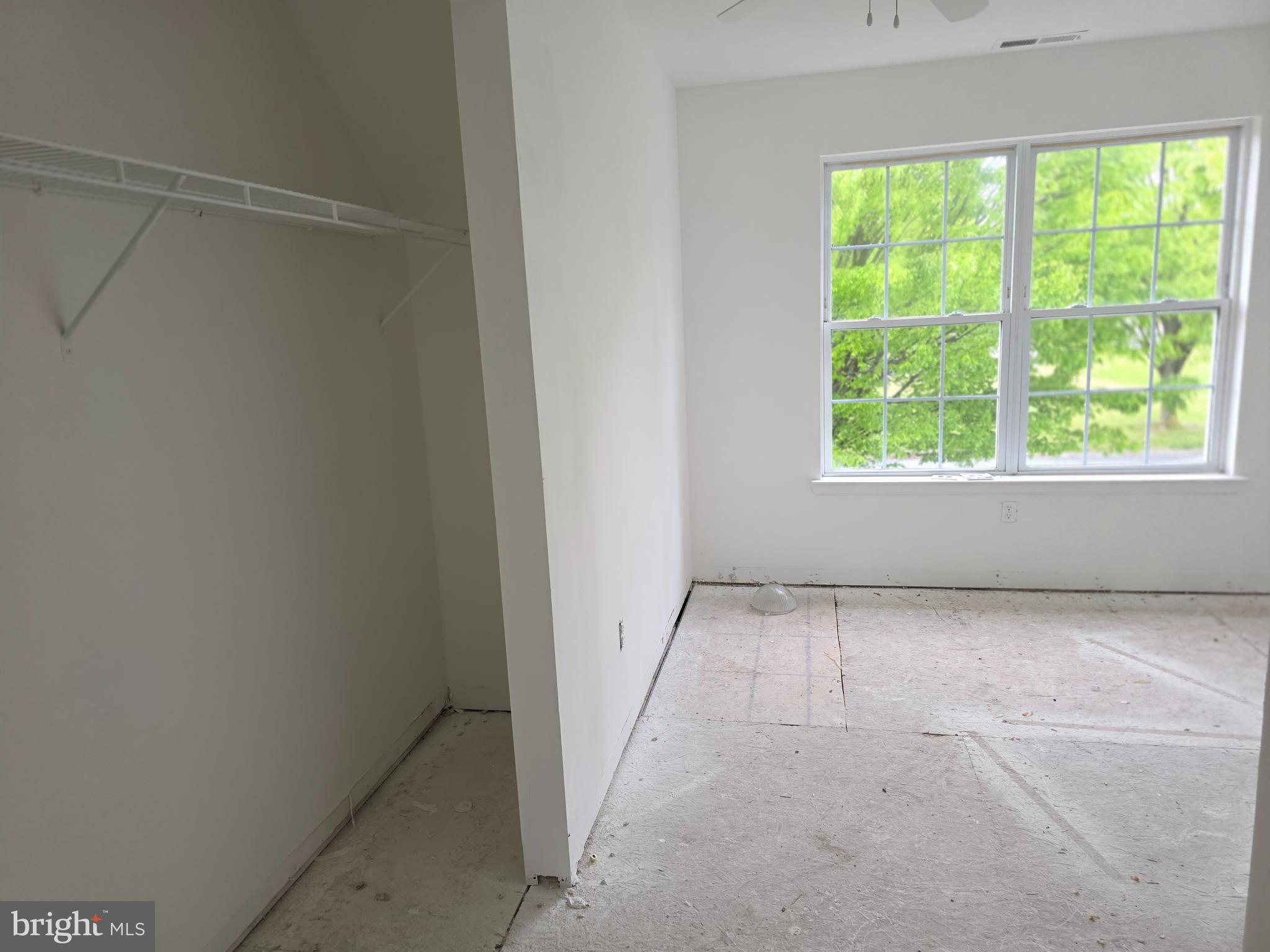 CHIMNEY HILL - Residential