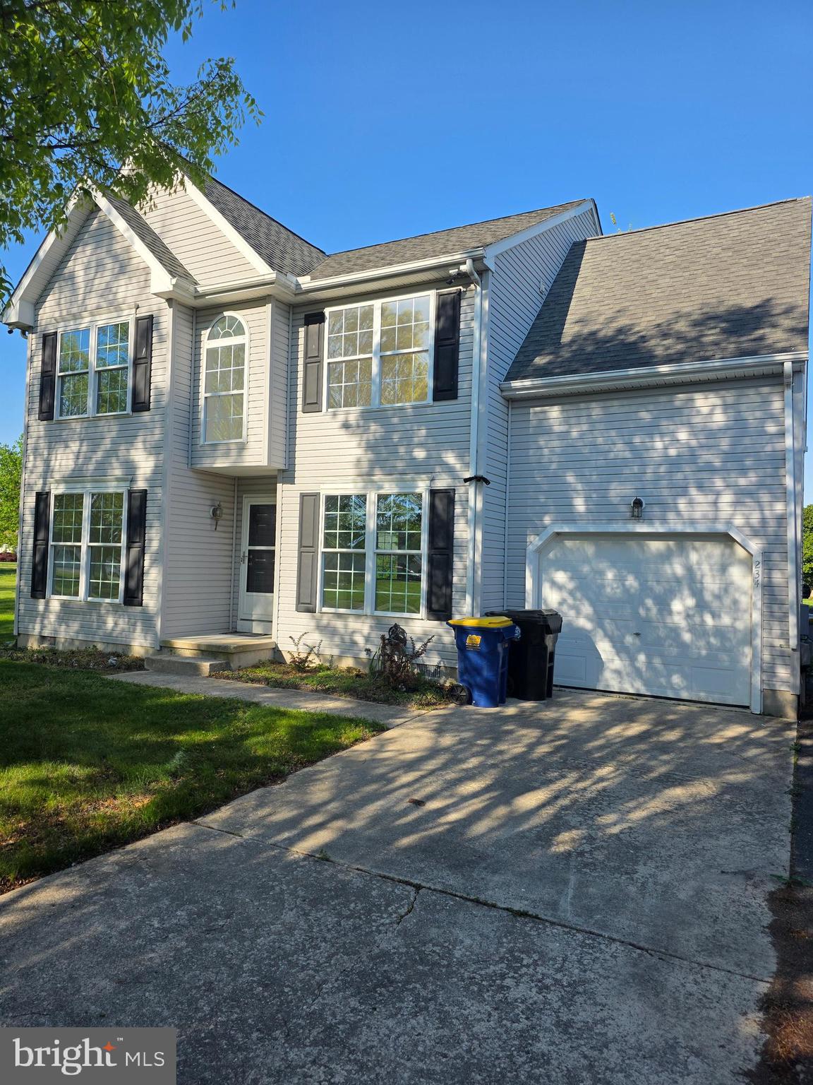 CHIMNEY HILL - Residential