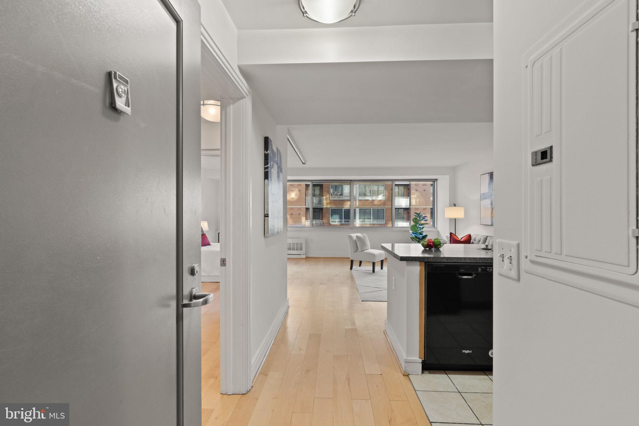 800 4TH STREET SW N216