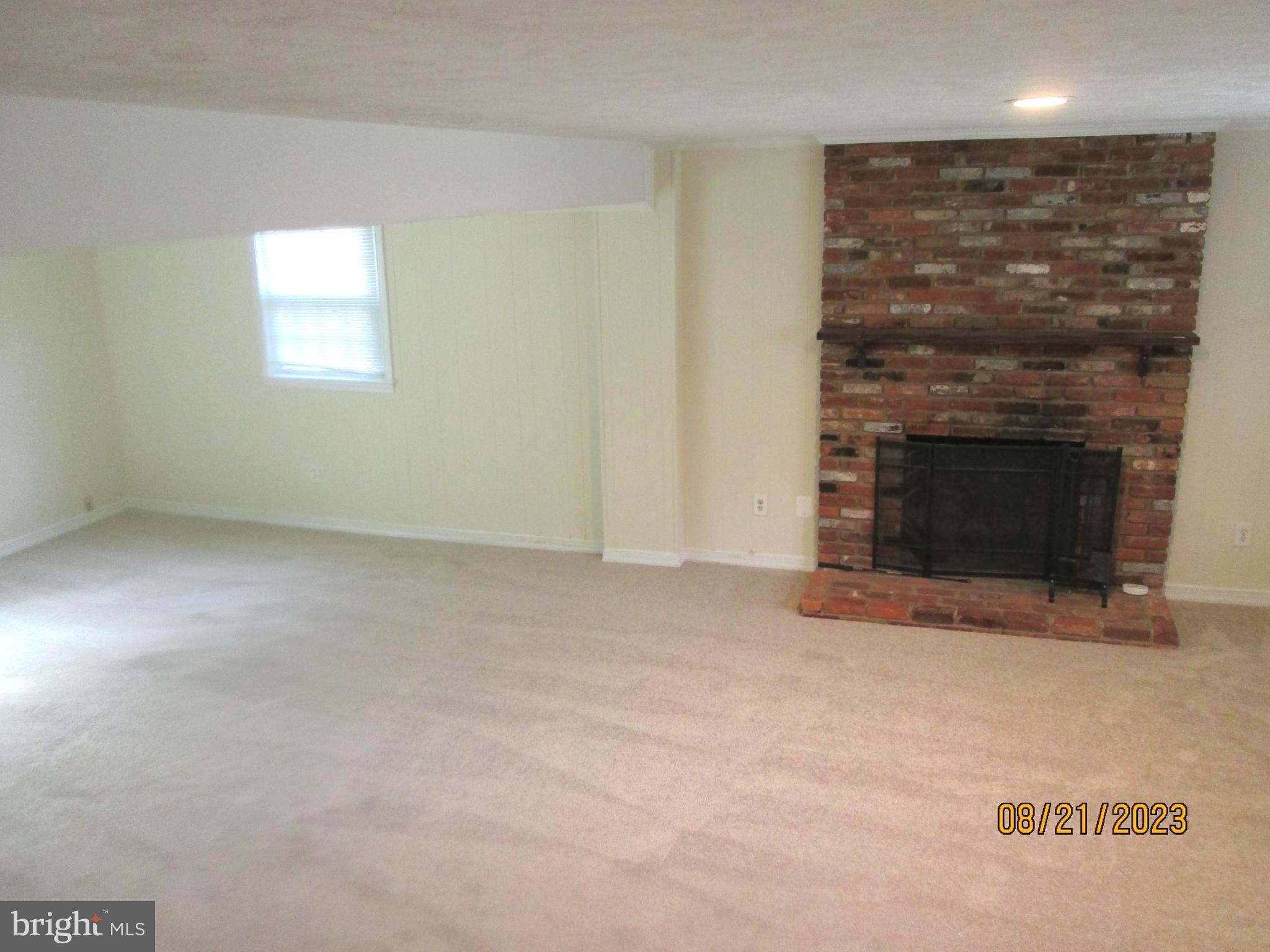 MOUNT VERNON HILLS - Residential Lease