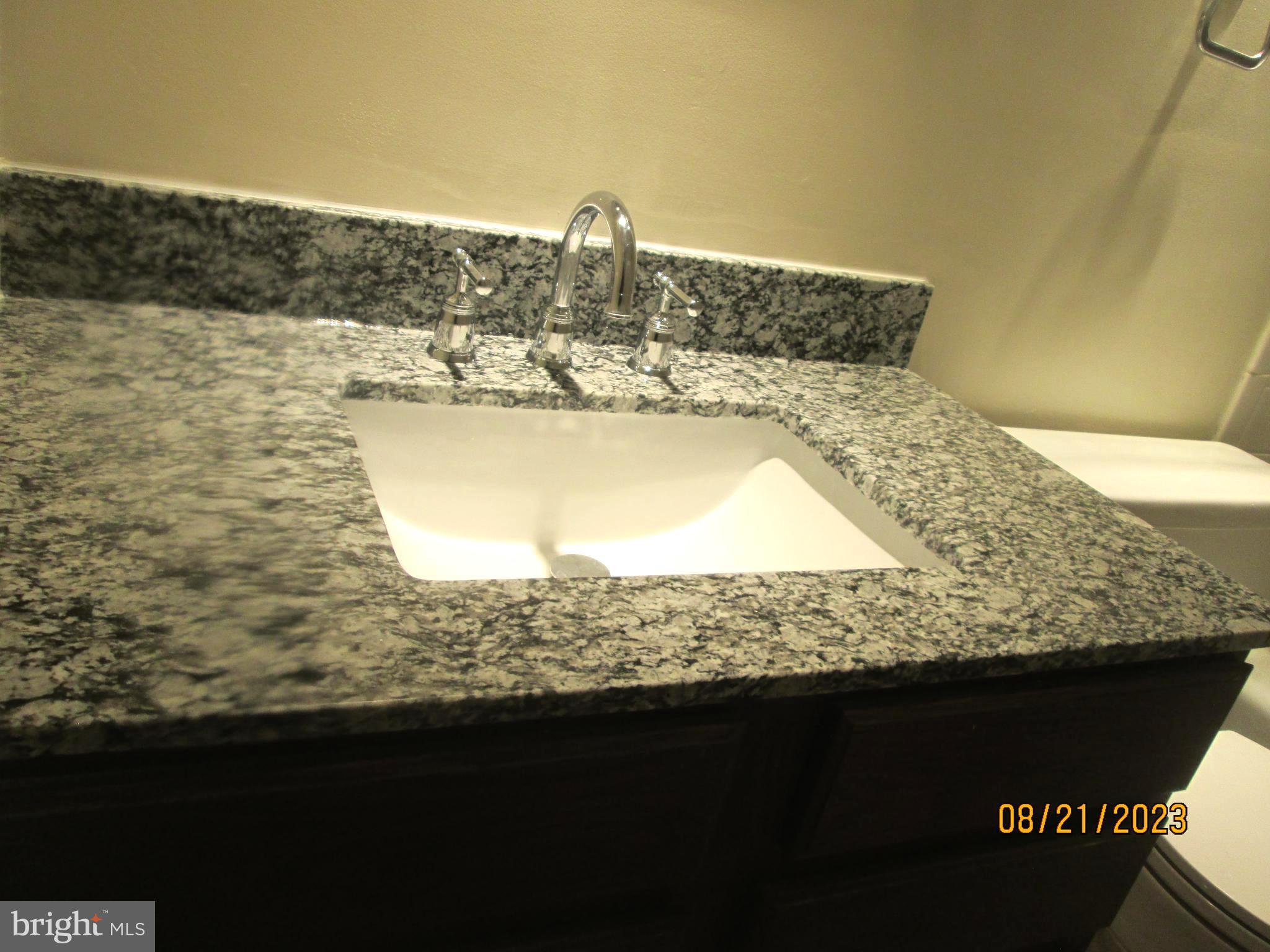 MOUNT VERNON HILLS - Residential Lease