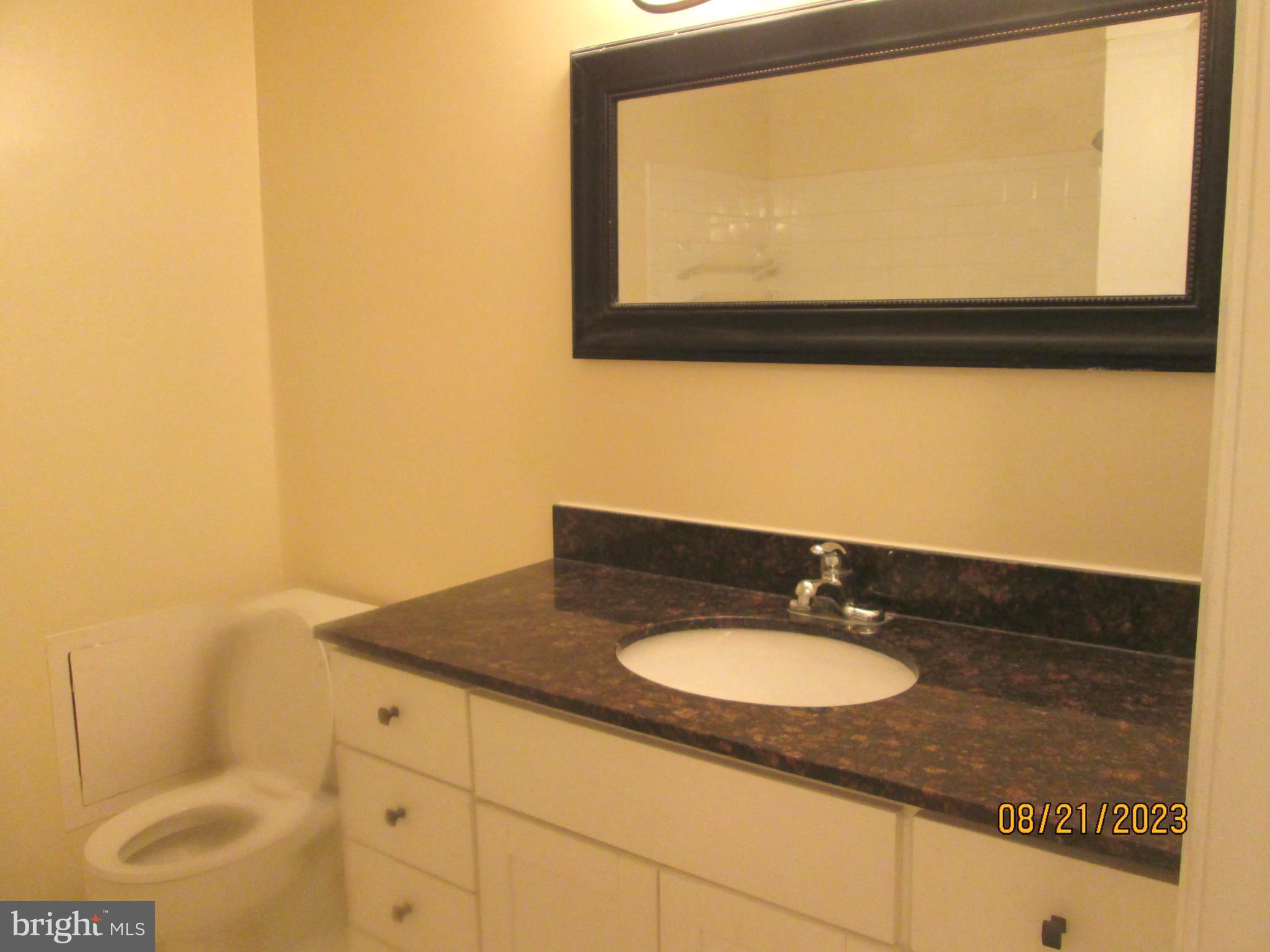 MOUNT VERNON HILLS - Residential Lease