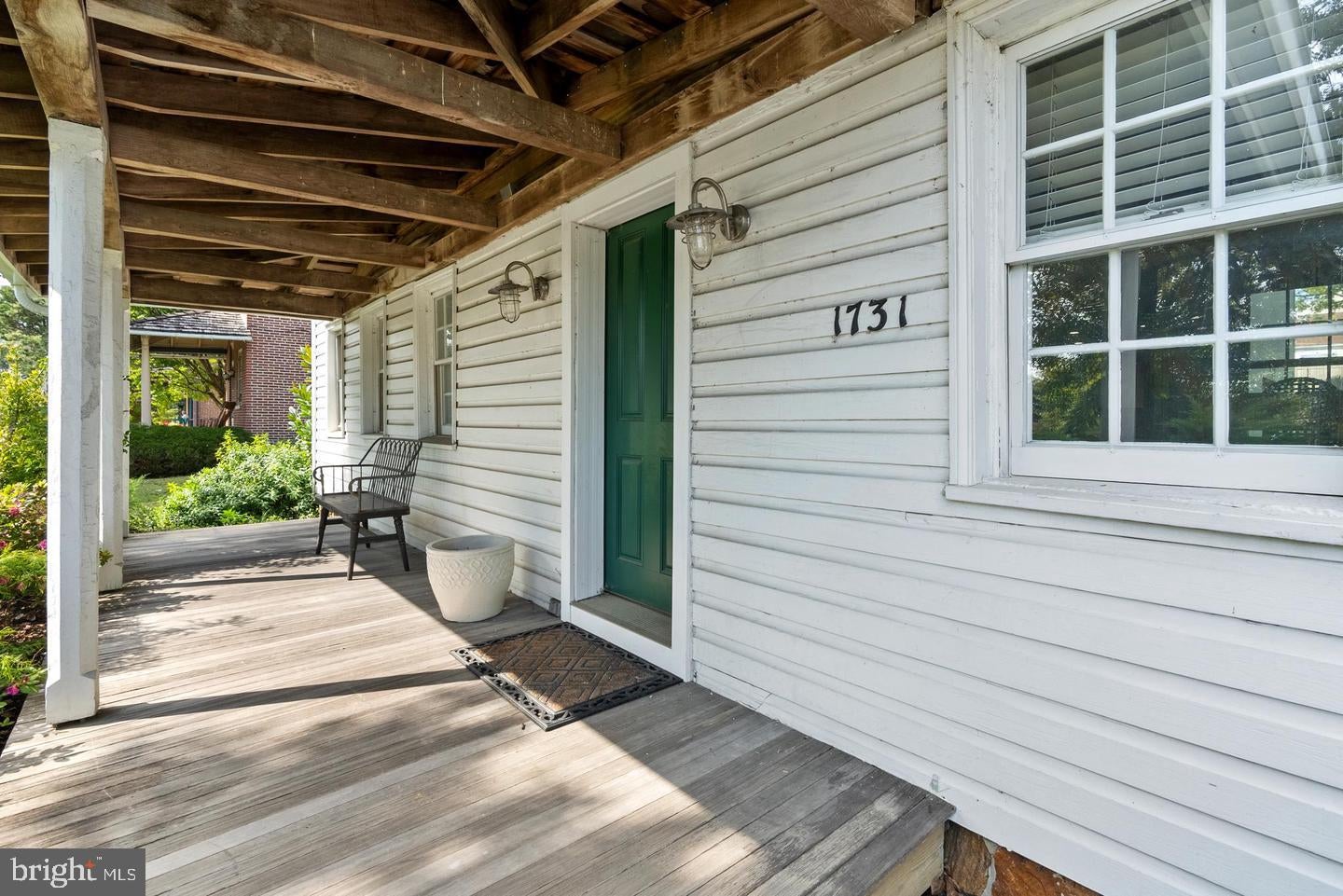 1731 W DOE RUN ROAD