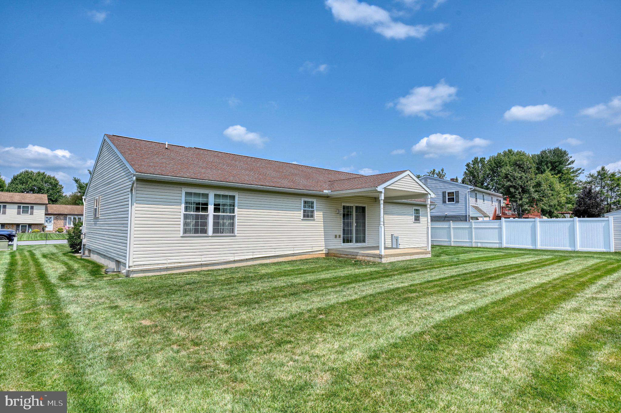 636 MEADOW DRIVE