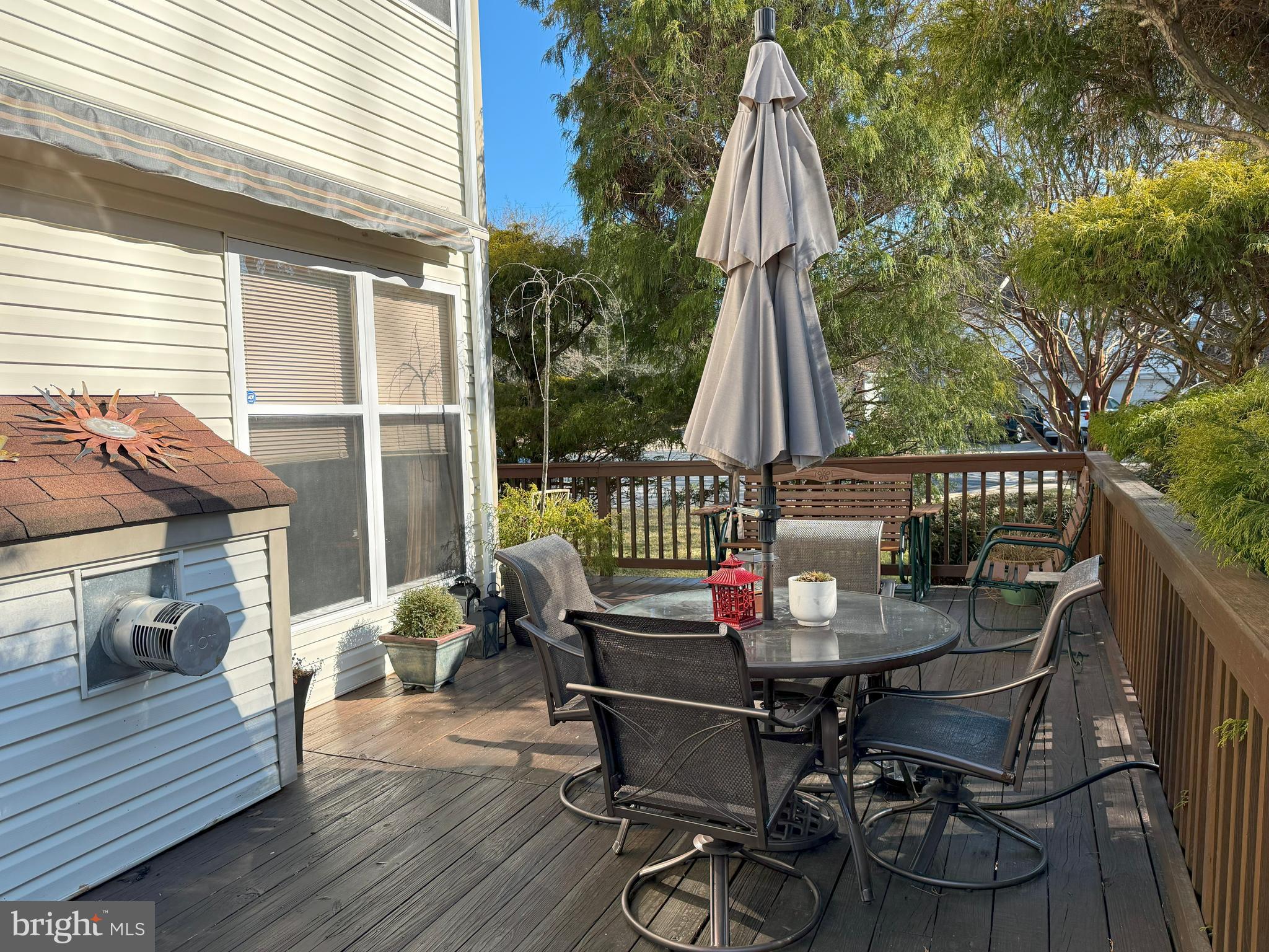 VILLAGE OF BECKS POND - Residential