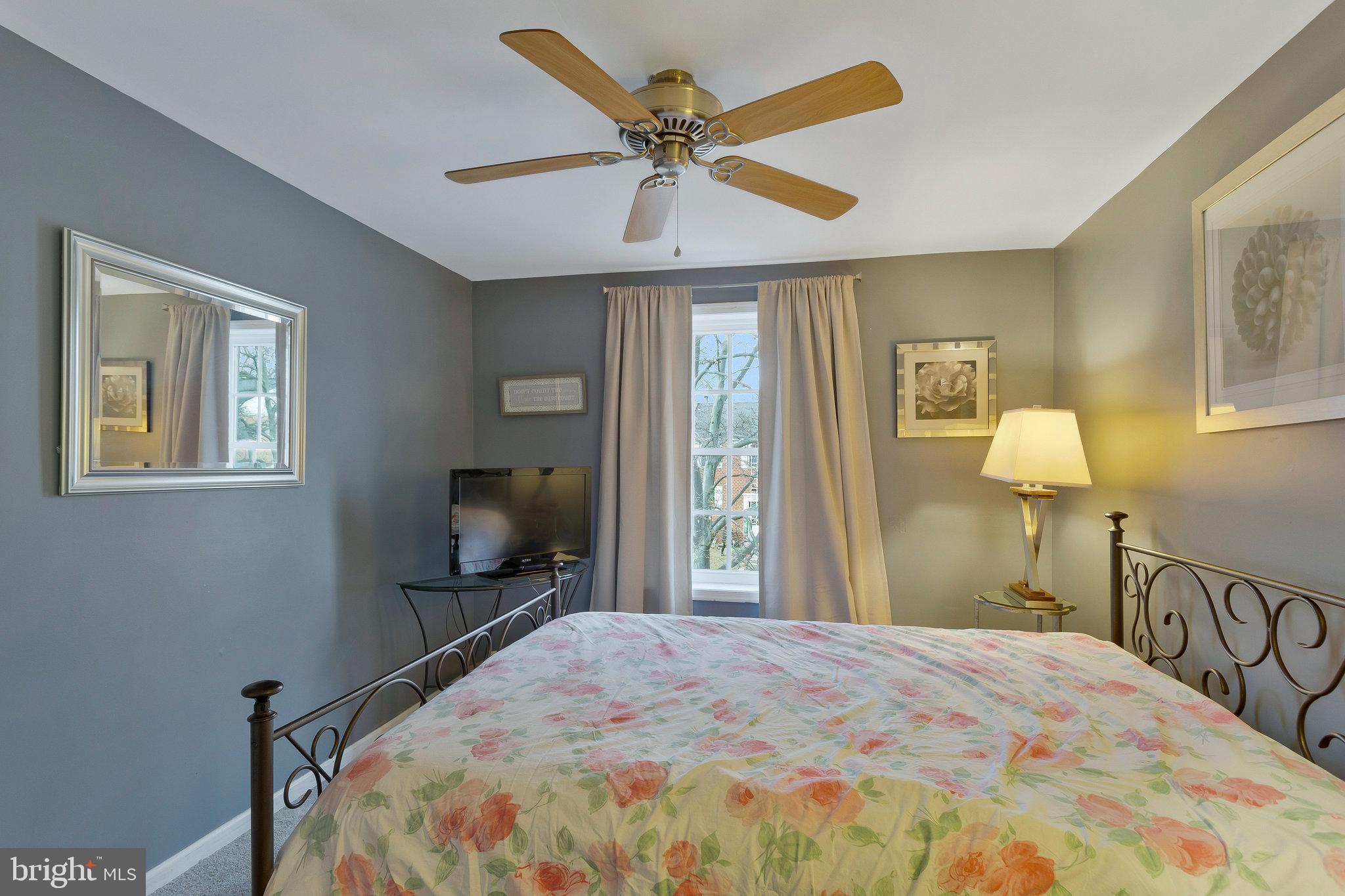 VILLAGE OF HICKORY RIDGE - Residential