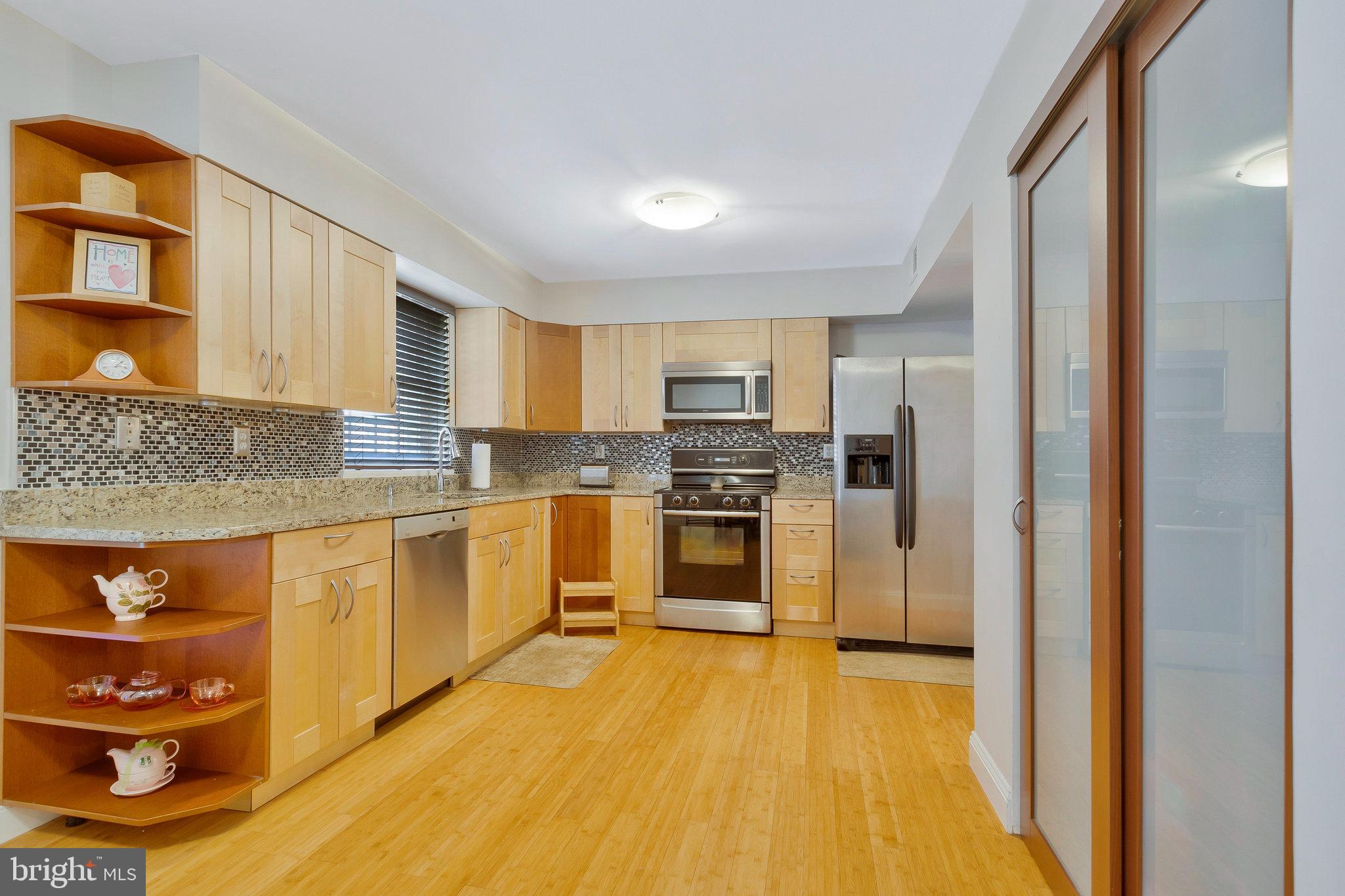 VILLAGE OF HICKORY RIDGE - Residential