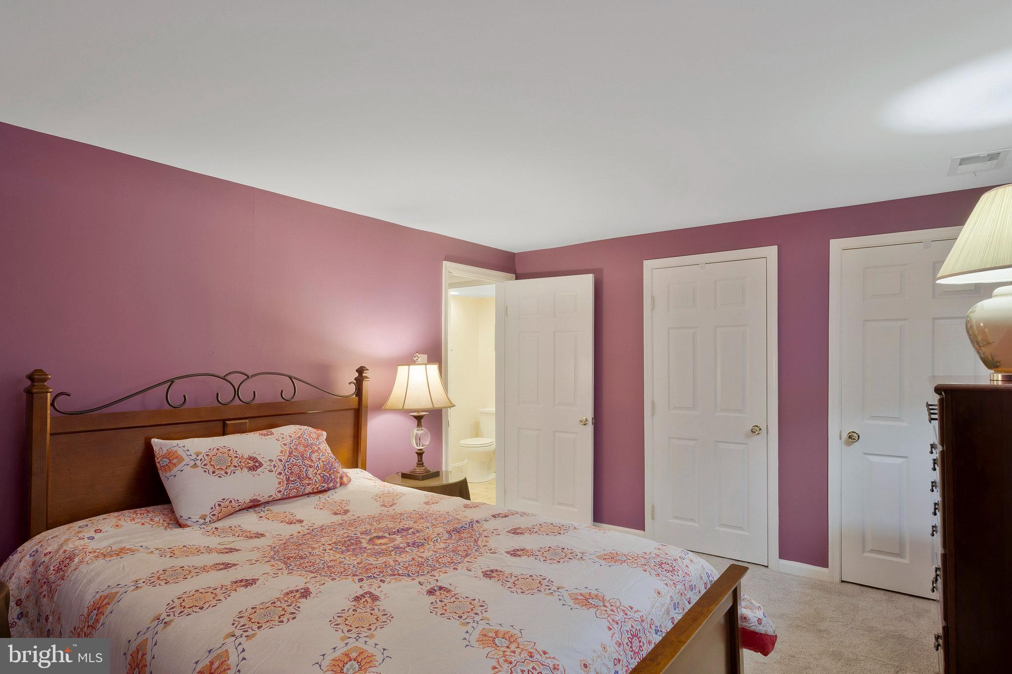 VILLAGE OF HICKORY RIDGE - Residential