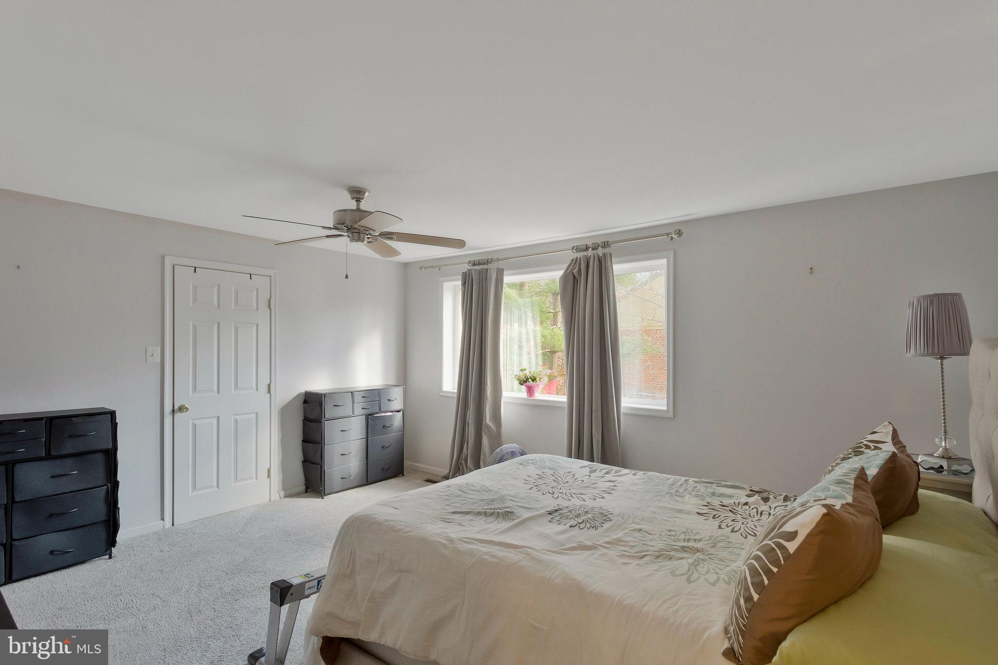 VILLAGE OF HICKORY RIDGE - Residential