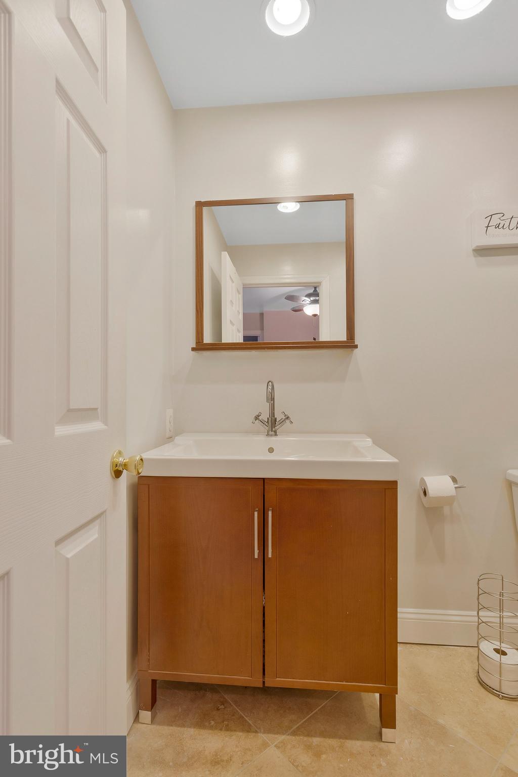 VILLAGE OF HICKORY RIDGE - Residential