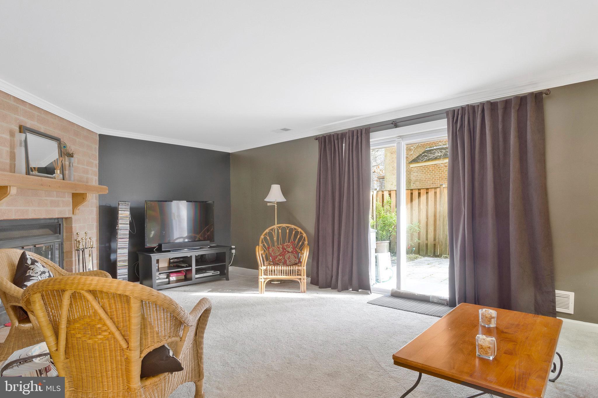 VILLAGE OF HICKORY RIDGE - Residential