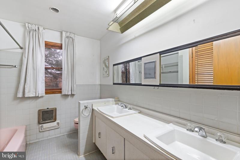 STEVENSON RIDGE - Residential