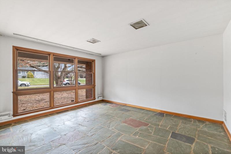 STEVENSON RIDGE - Residential