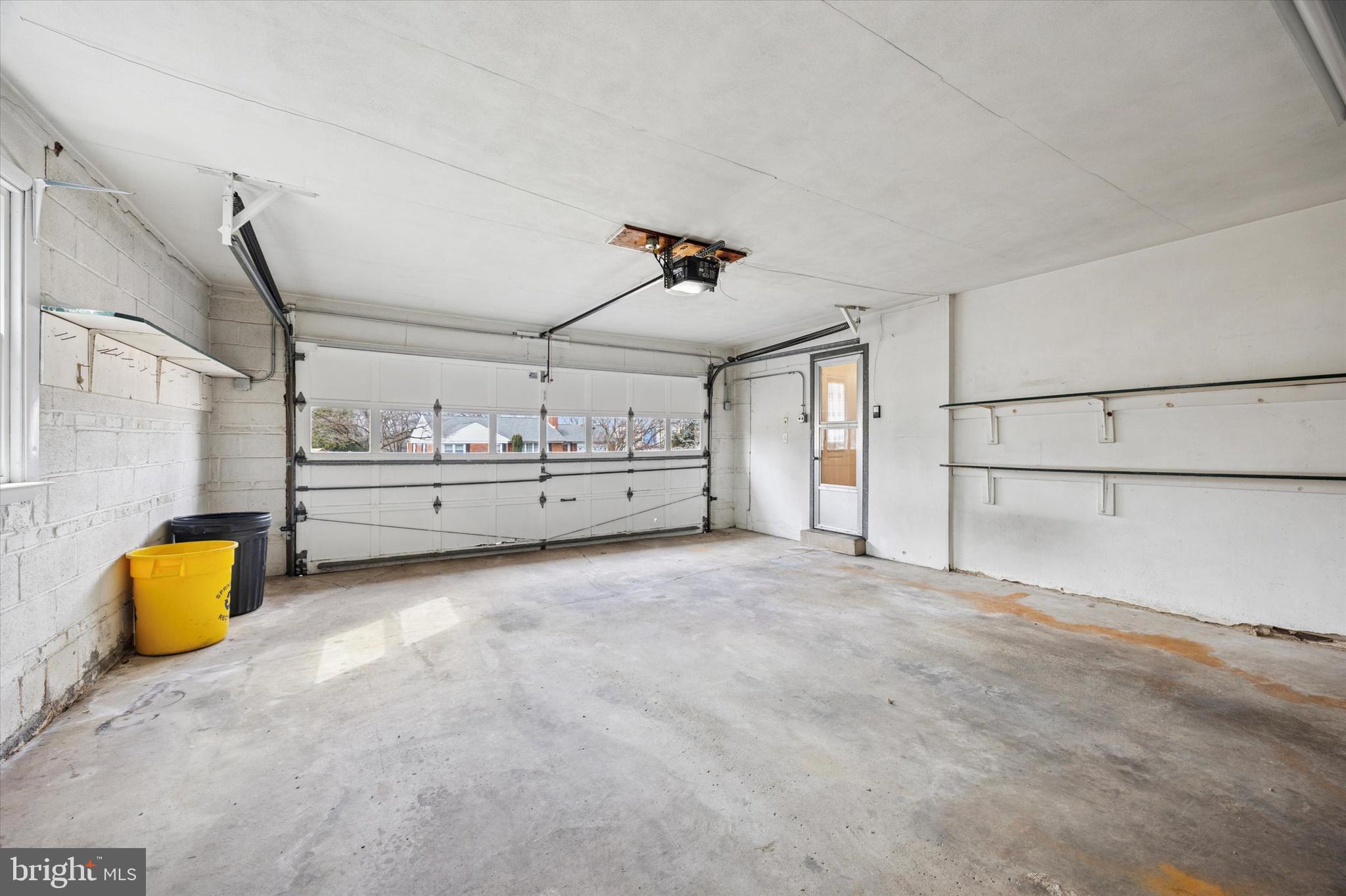 BEATTY HILLS - Residential