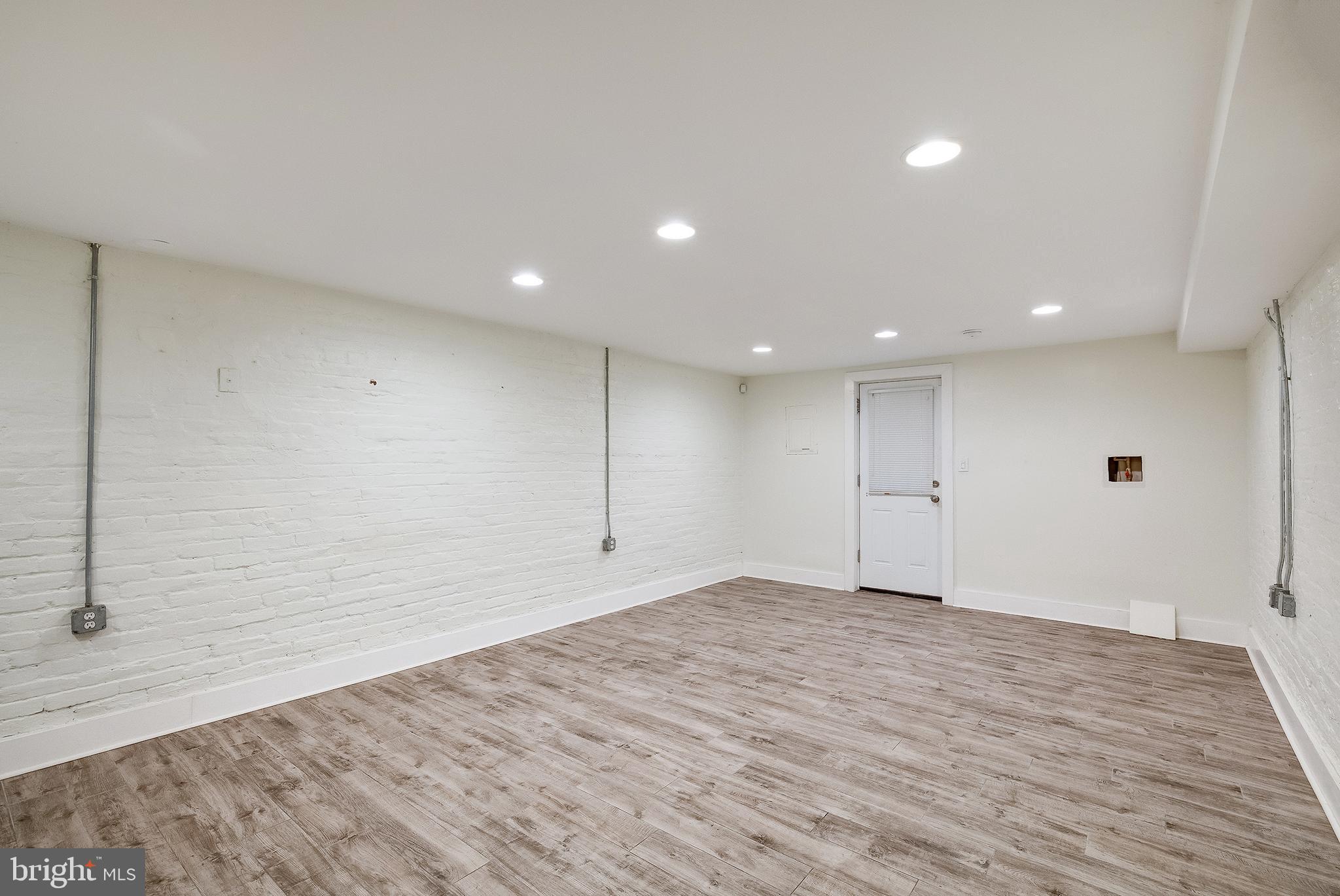 COLUMBIA HEIGHTS - Residential Lease