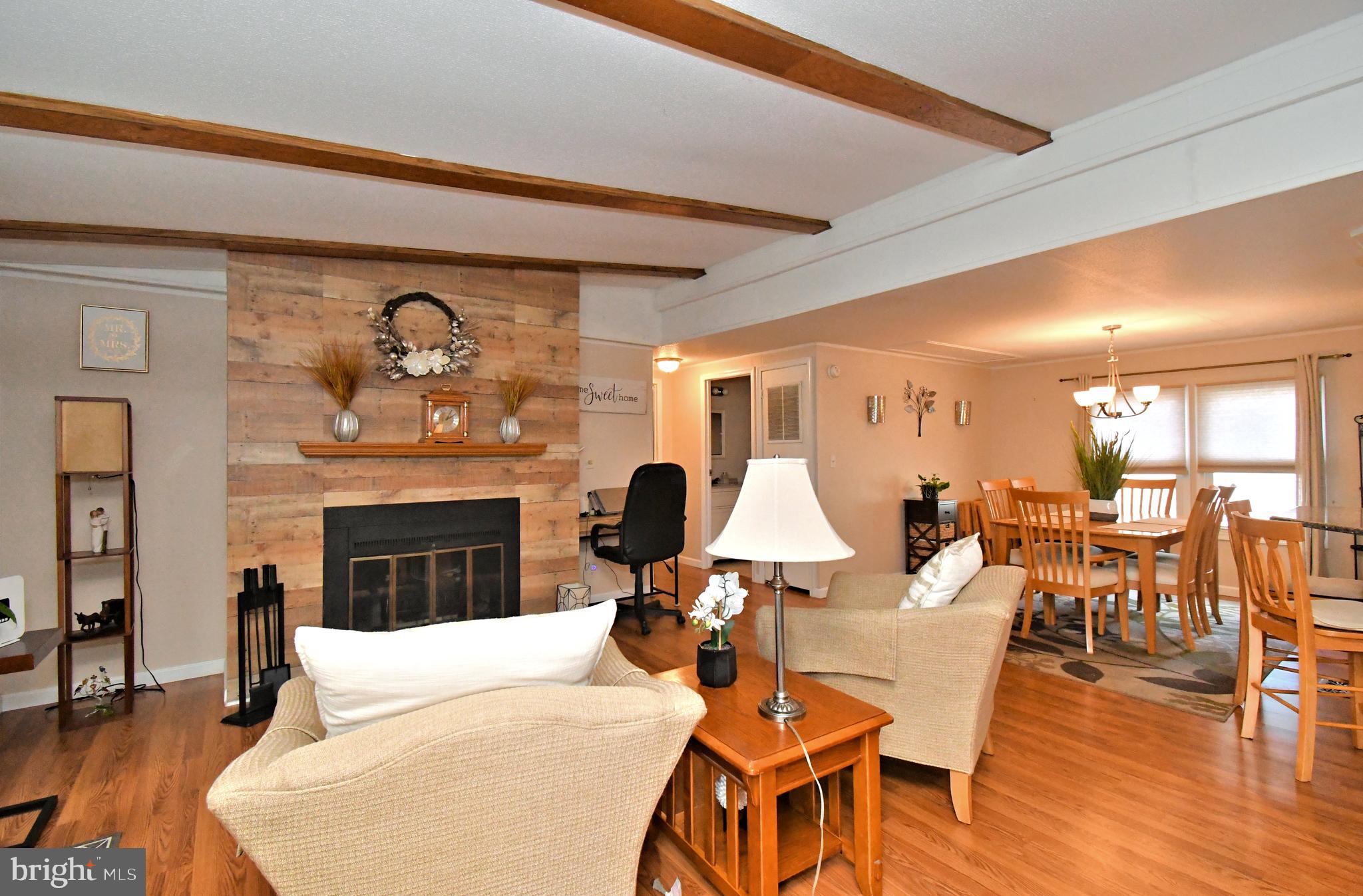 540 SPRINGHOUSE COURT