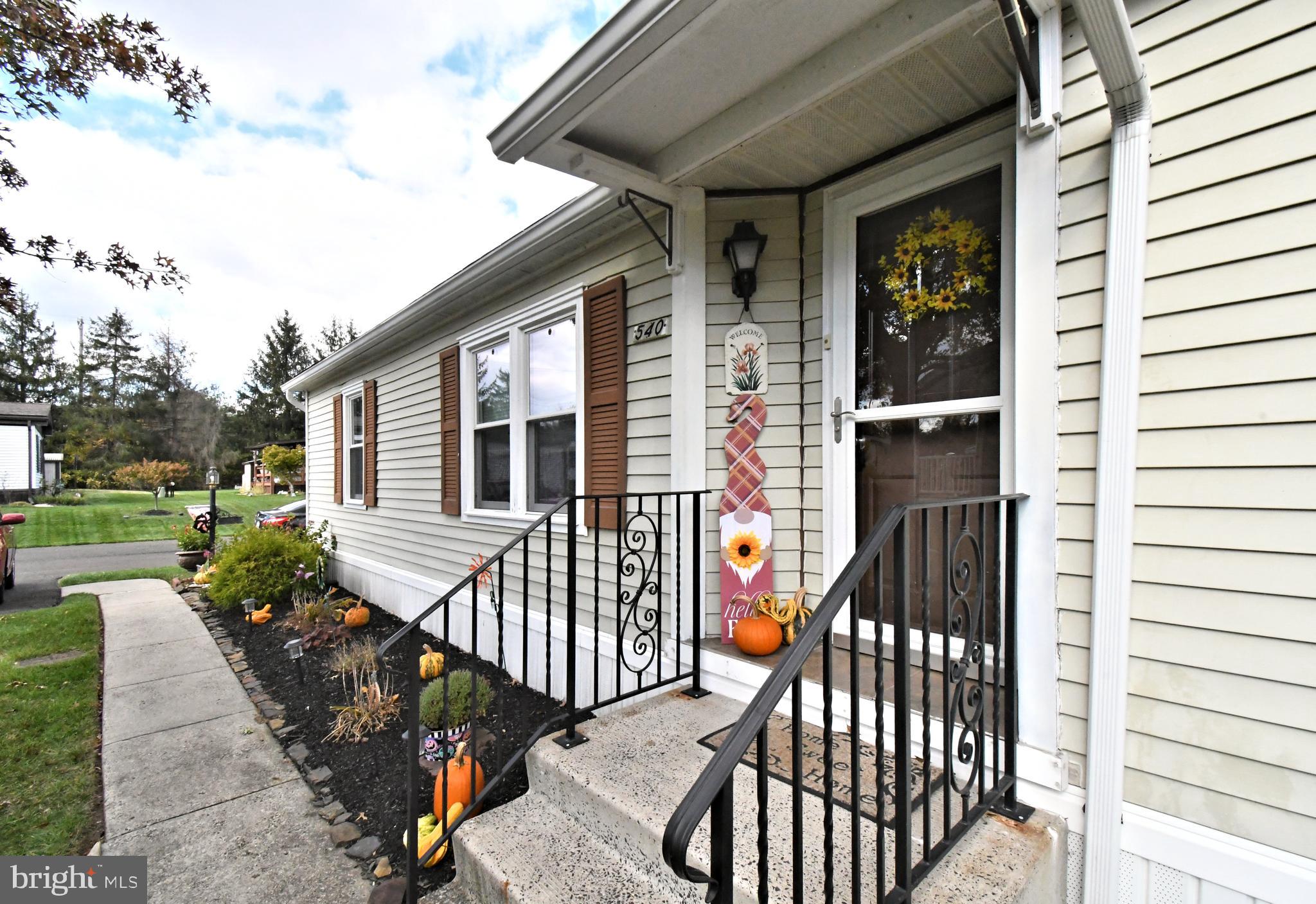540 SPRINGHOUSE COURT