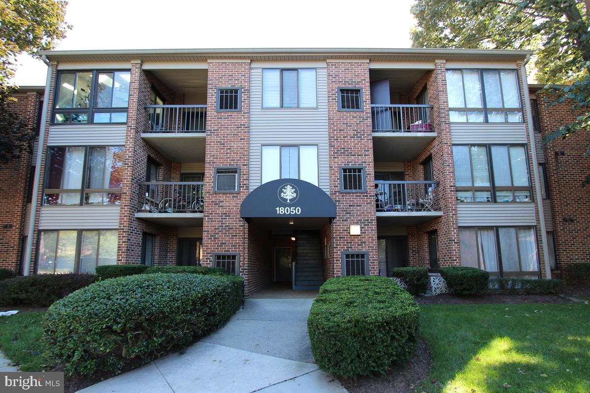 Wonderfully maintained 2 Bedroom, 2 Full Baths first floor condo with cement Patio. Stainless appliances, Built-In Microwave, Separate Dining Area, In unit full size Washer & Dryer. Newer carpet and windows. Great location with easy access to shopping, transportation, 270 and ICC. Pets accepted on case by case basis with $500 Non-refundable pet fee.