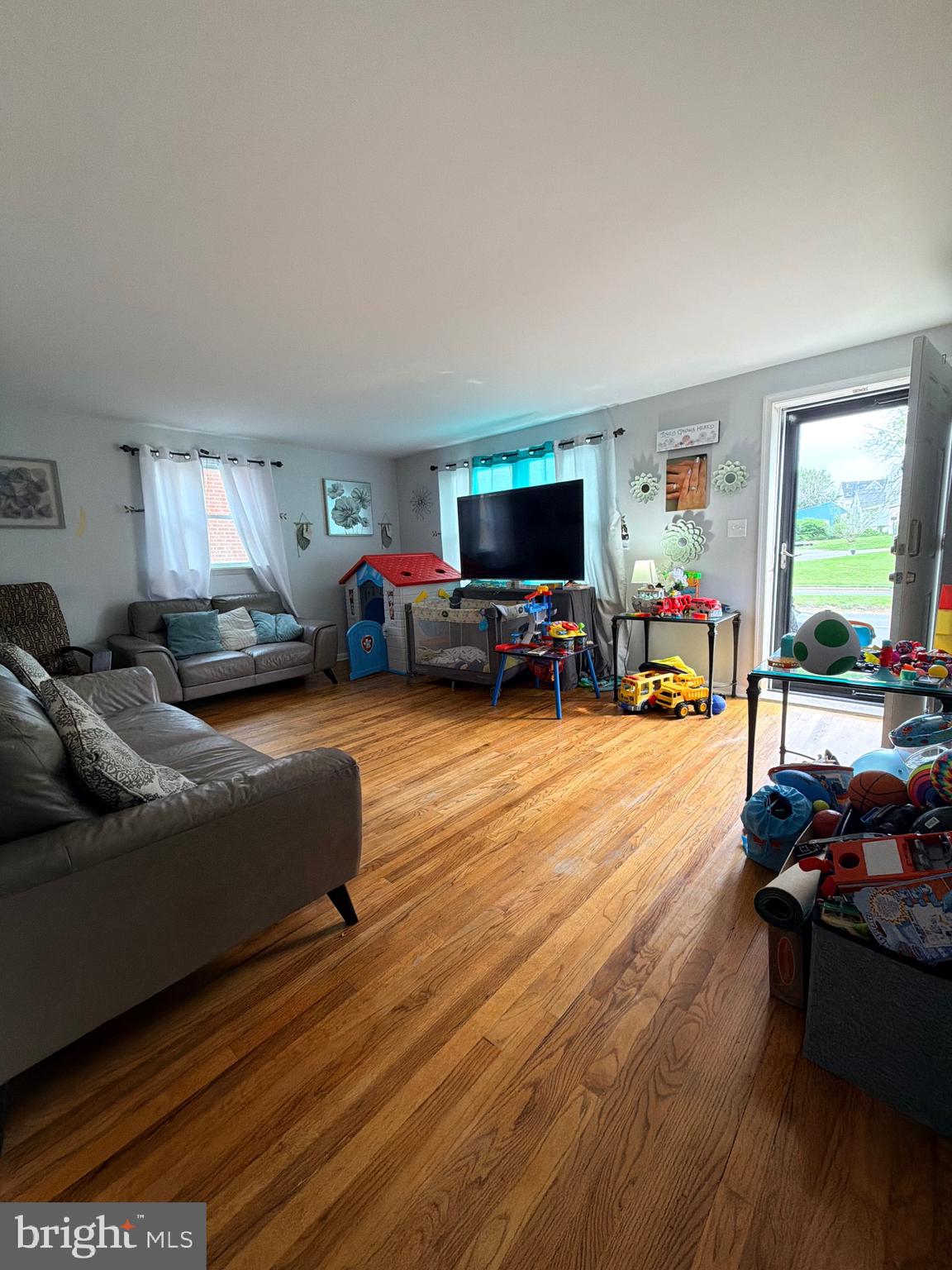 616 N DUPONT ROAD