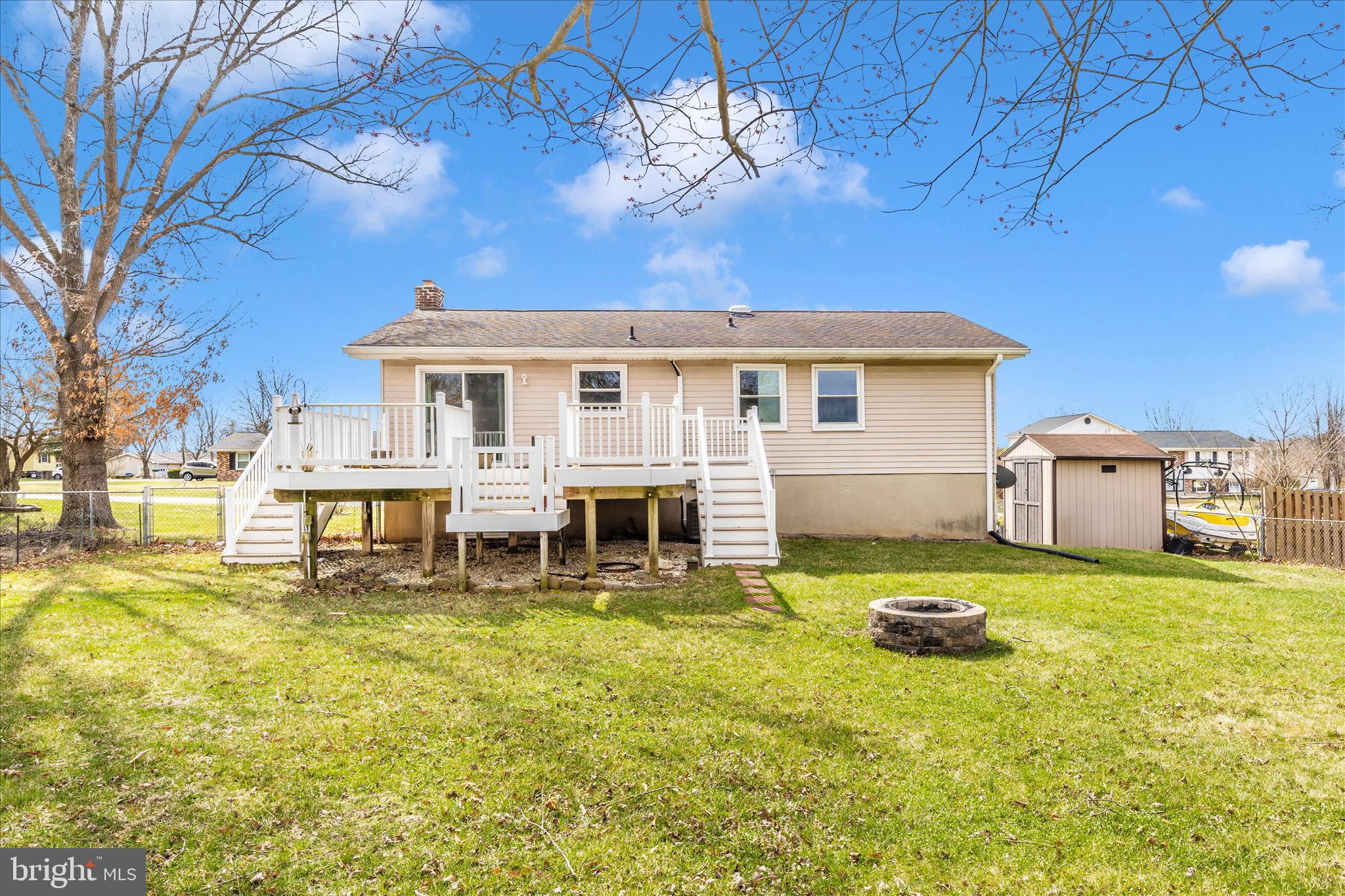 CRESTVIEW ESTATES - Residential