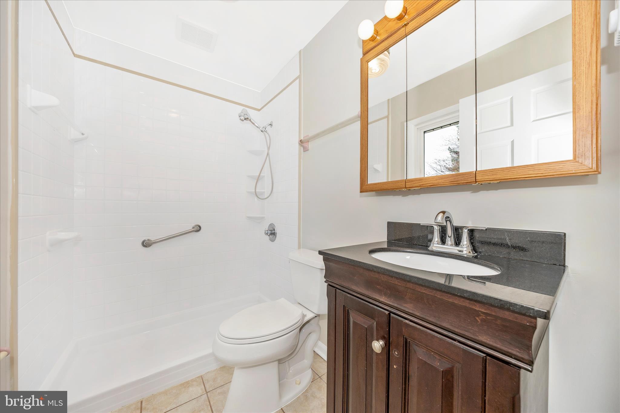 CRESTVIEW ESTATES - Residential