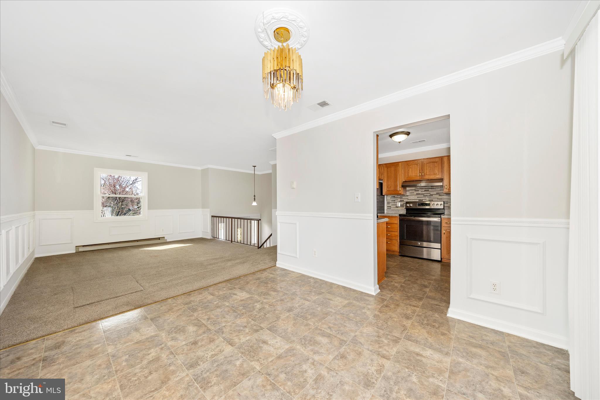 CRESTVIEW ESTATES - Residential