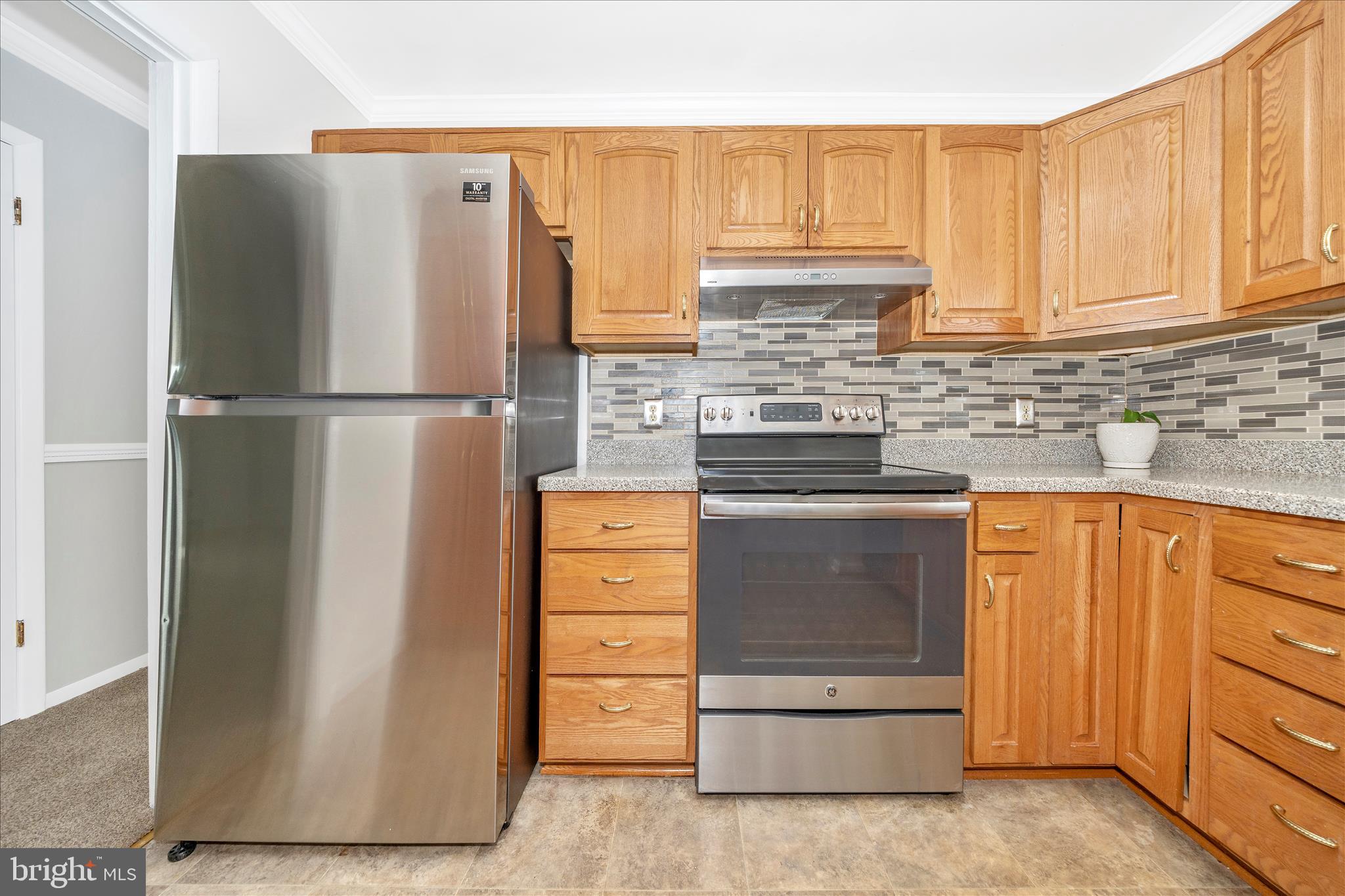 CRESTVIEW ESTATES - Residential