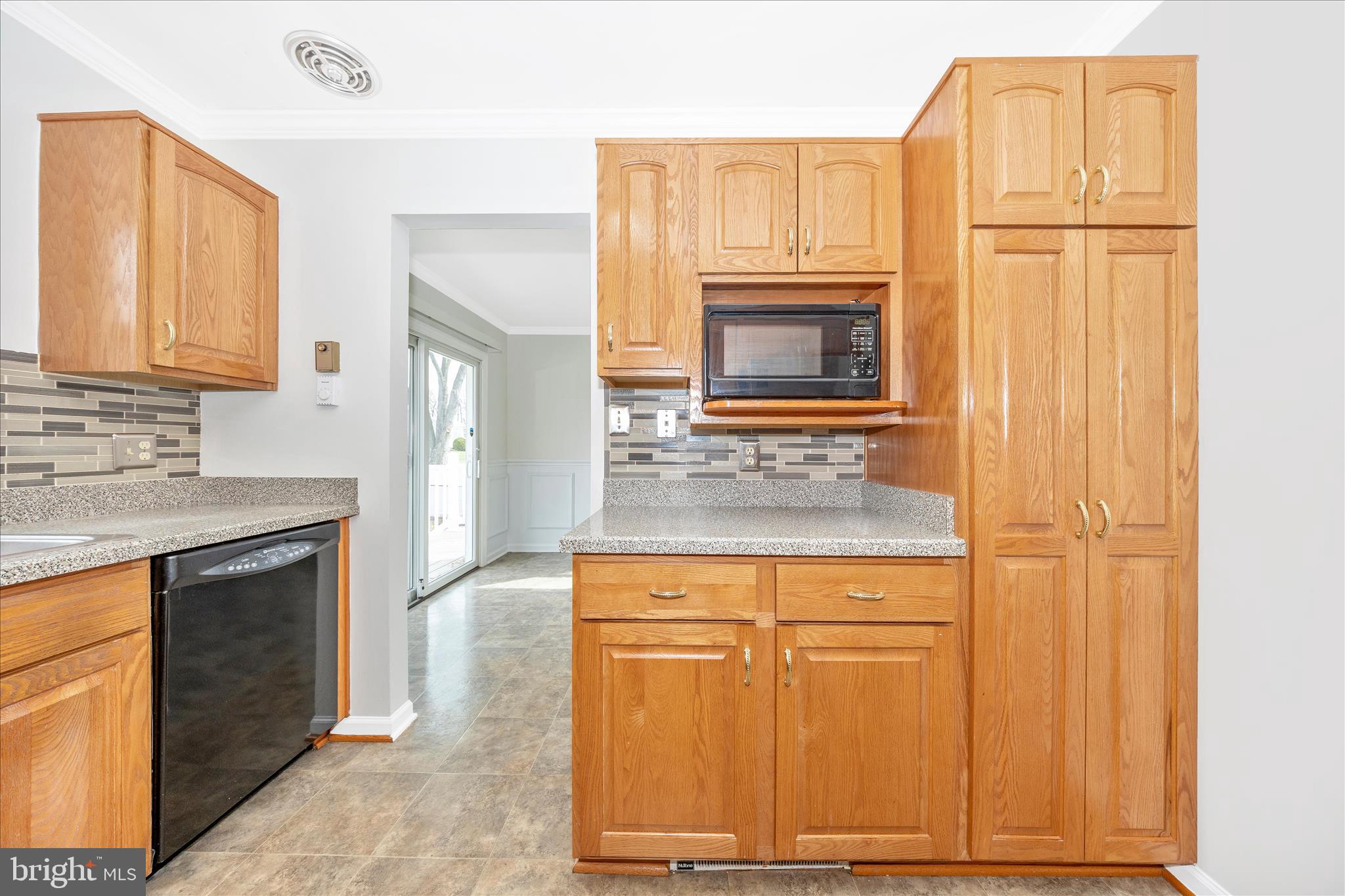 CRESTVIEW ESTATES - Residential