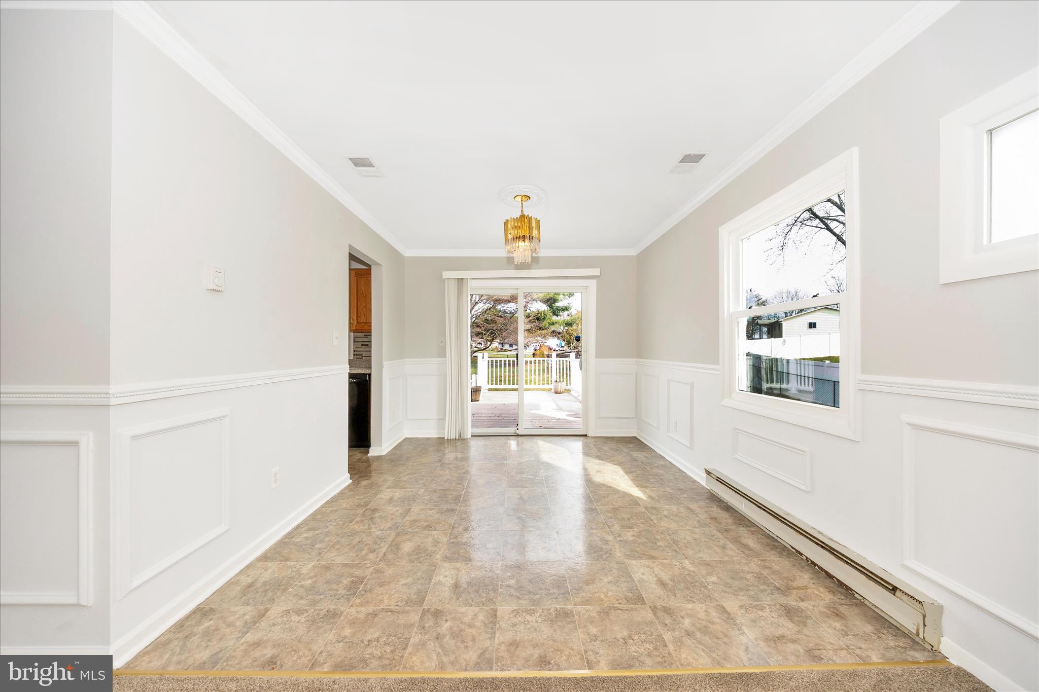 CRESTVIEW ESTATES - Residential