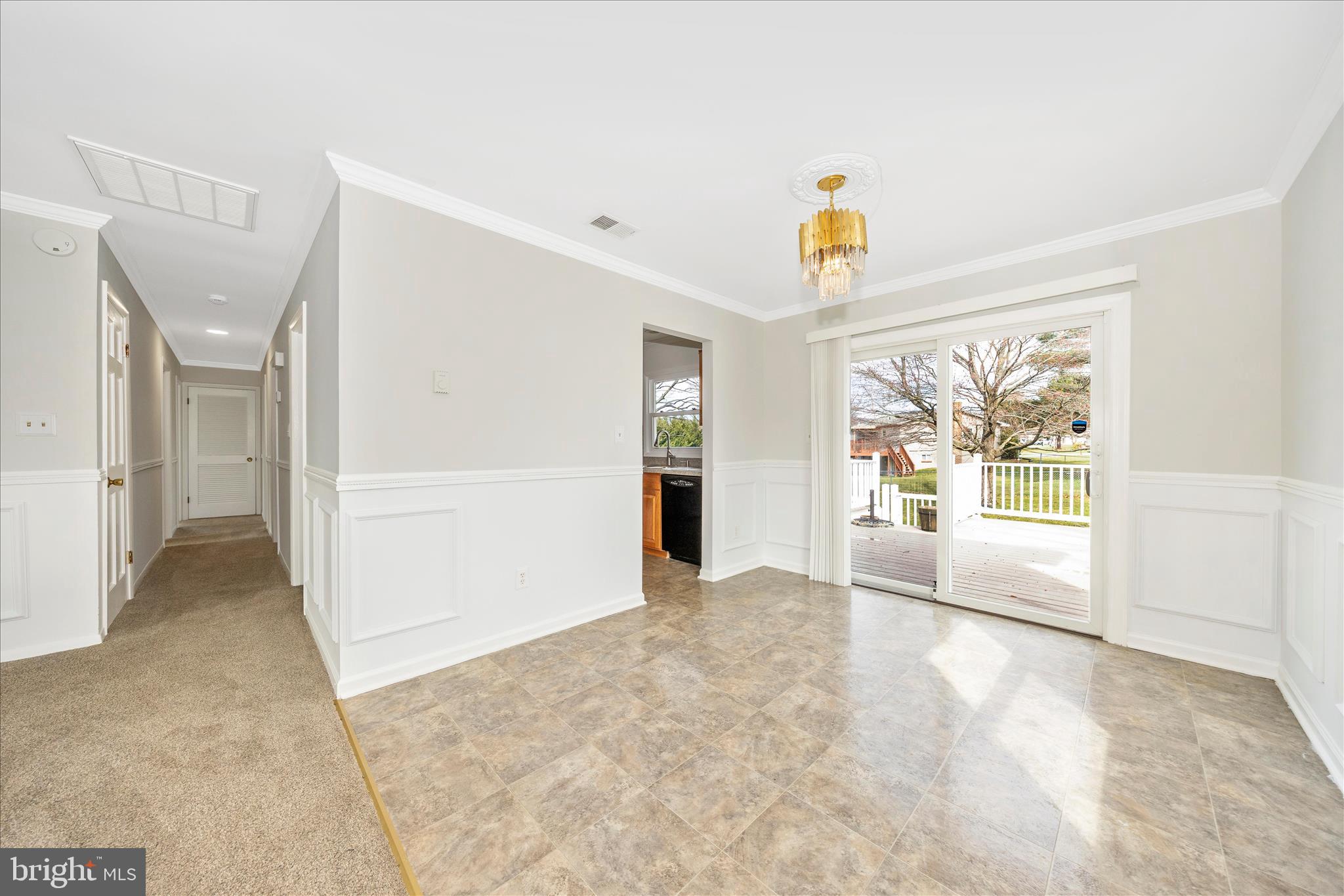 CRESTVIEW ESTATES - Residential