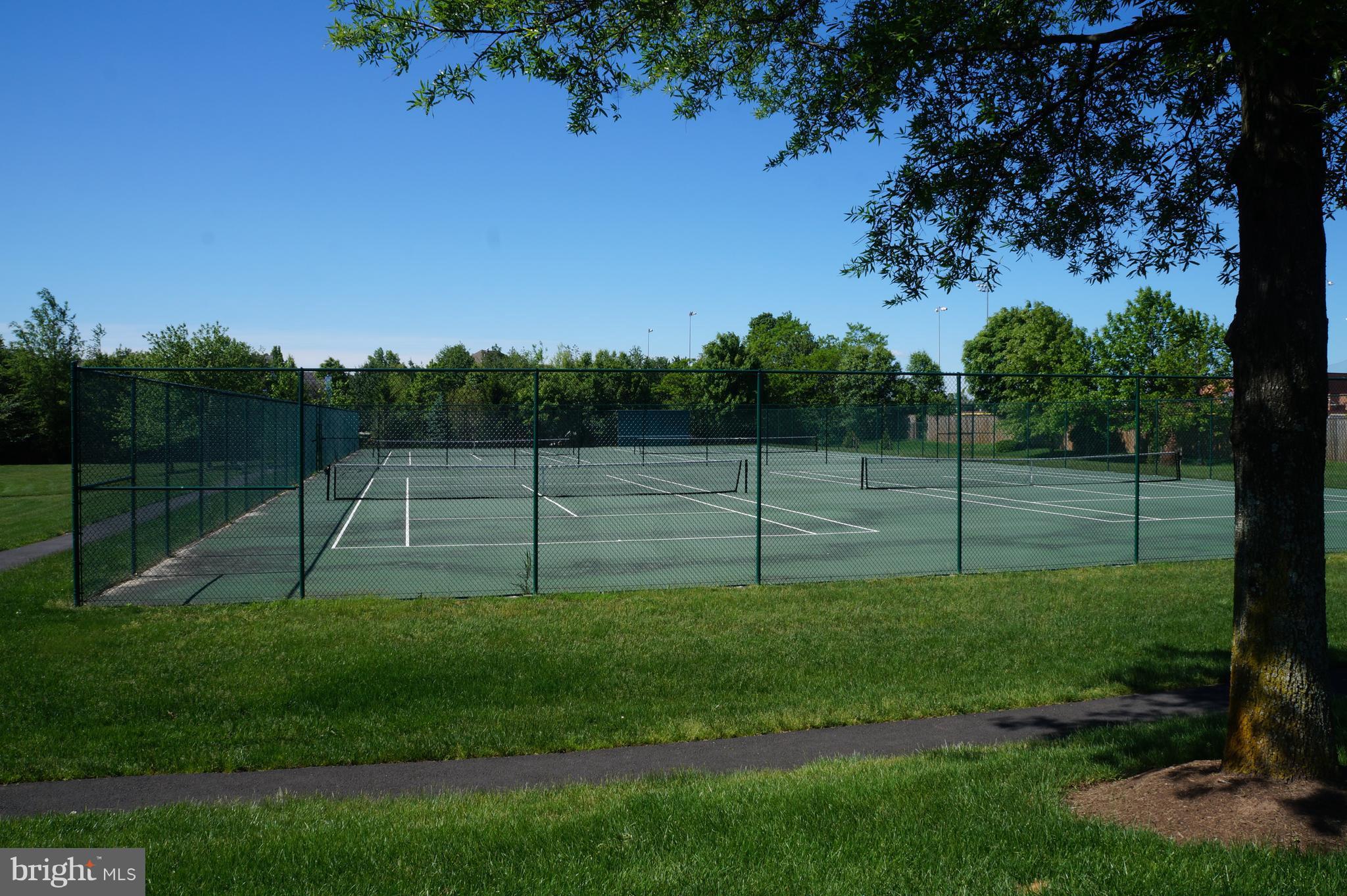 FARMWELL HUNT - Residential Lease