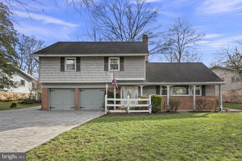 Photo of 3123 Little Creek Lane, ALEXANDRIA, VA 22309 (MLS # VAFX2294324)