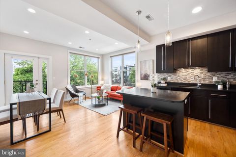 Condo For Sale - 3577 Warder Street #102<br/> WASHINGTON, DC 20010