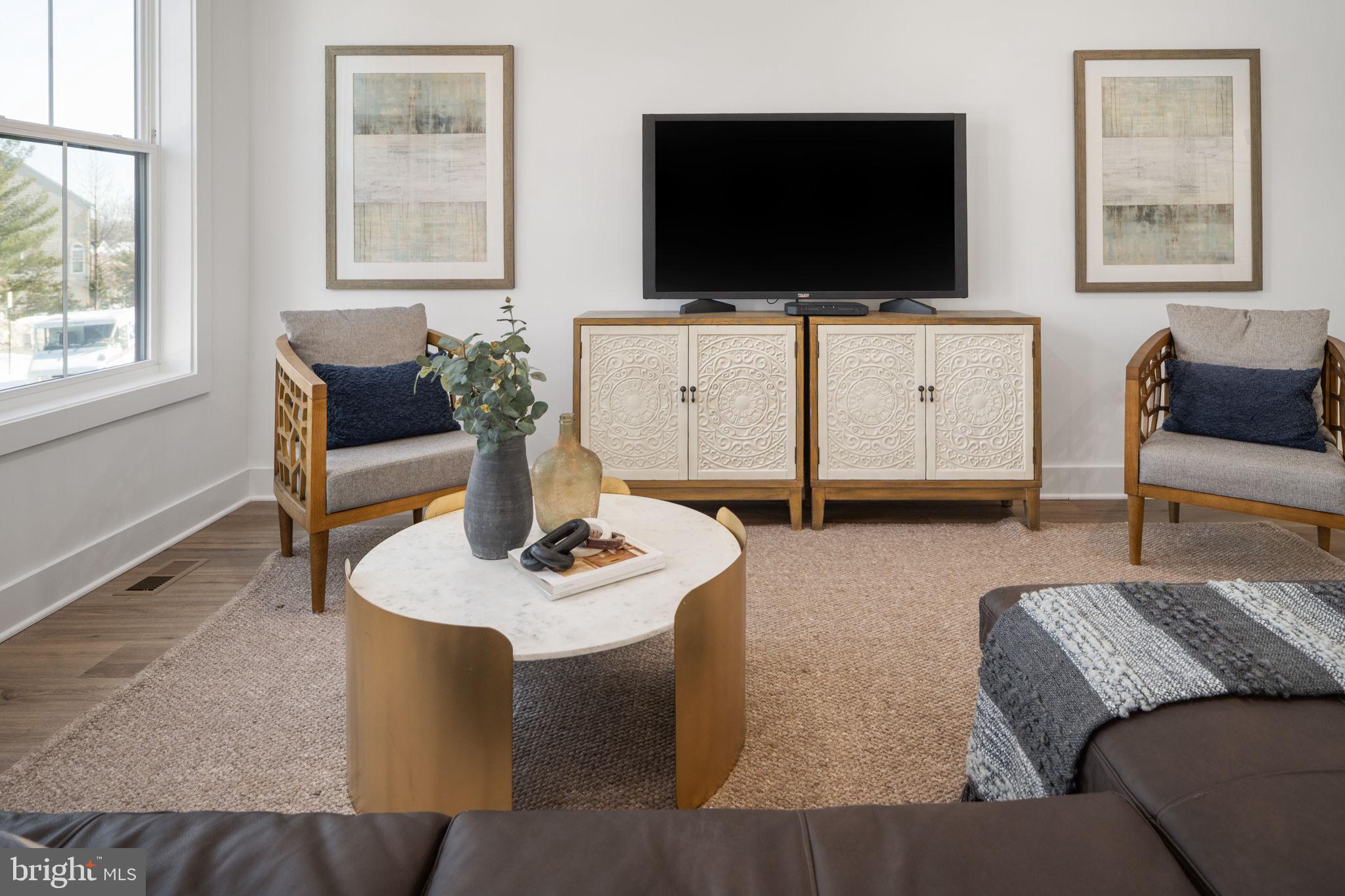 LORTON VALLEY - Residential