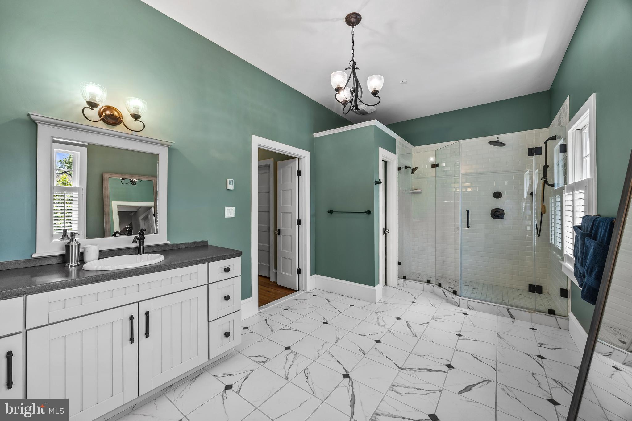 EASTPORT - Residential