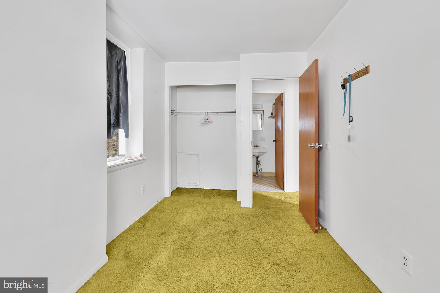 GERMANTOWN (EAST) - Residential