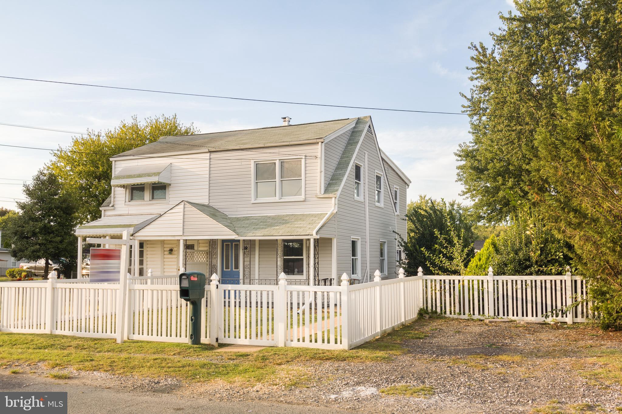 LODGE FOREST MANOR - Residential