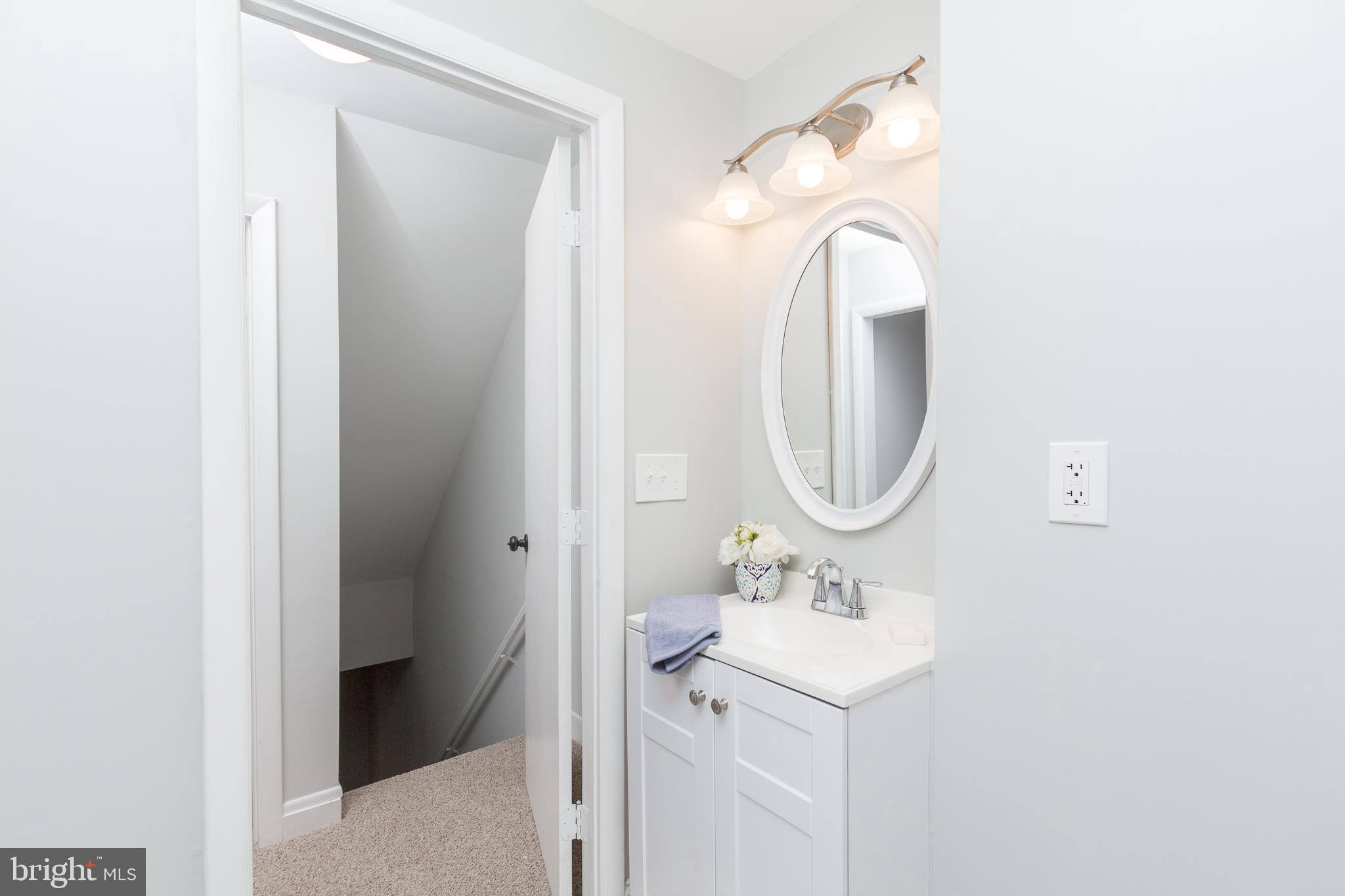 LODGE FOREST MANOR - Residential