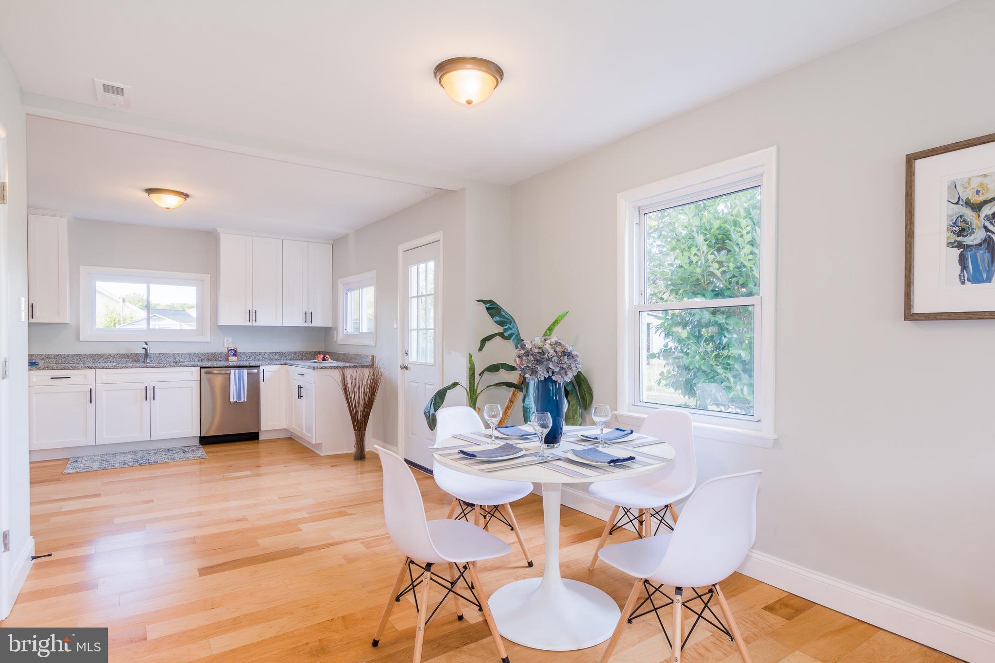 LODGE FOREST MANOR - Residential