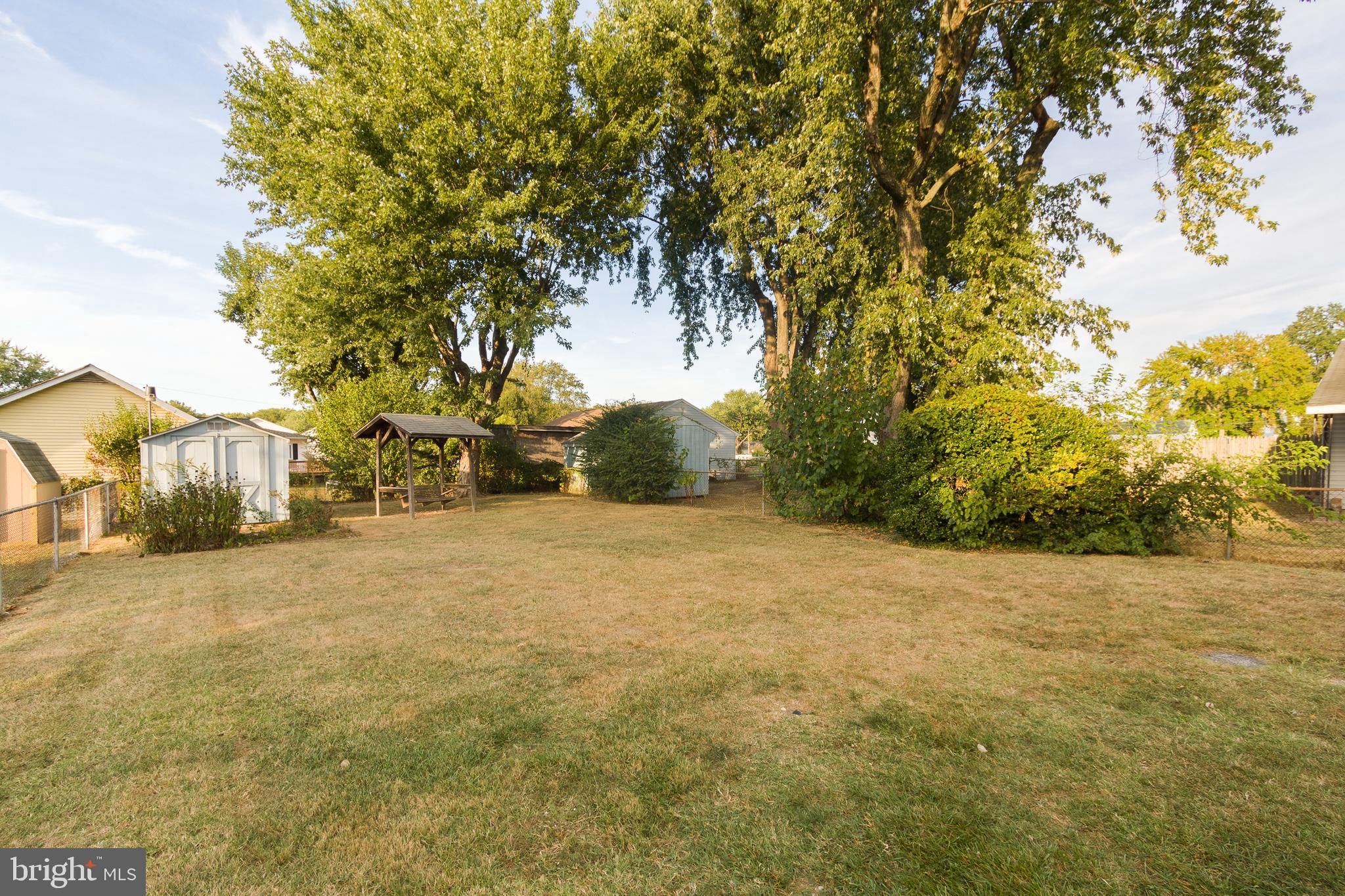 LODGE FOREST MANOR - Residential