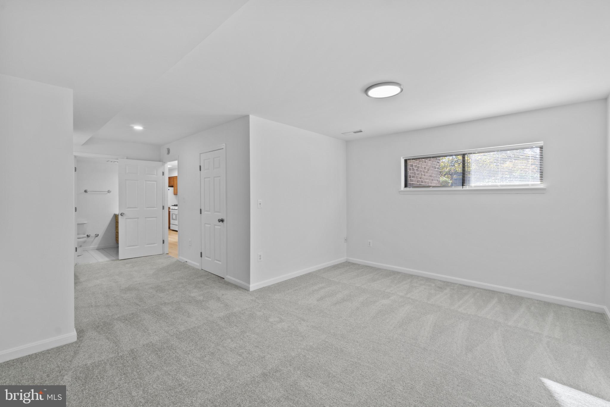 FAIRWINDS OF ANNAPOLIS - Residential Lease