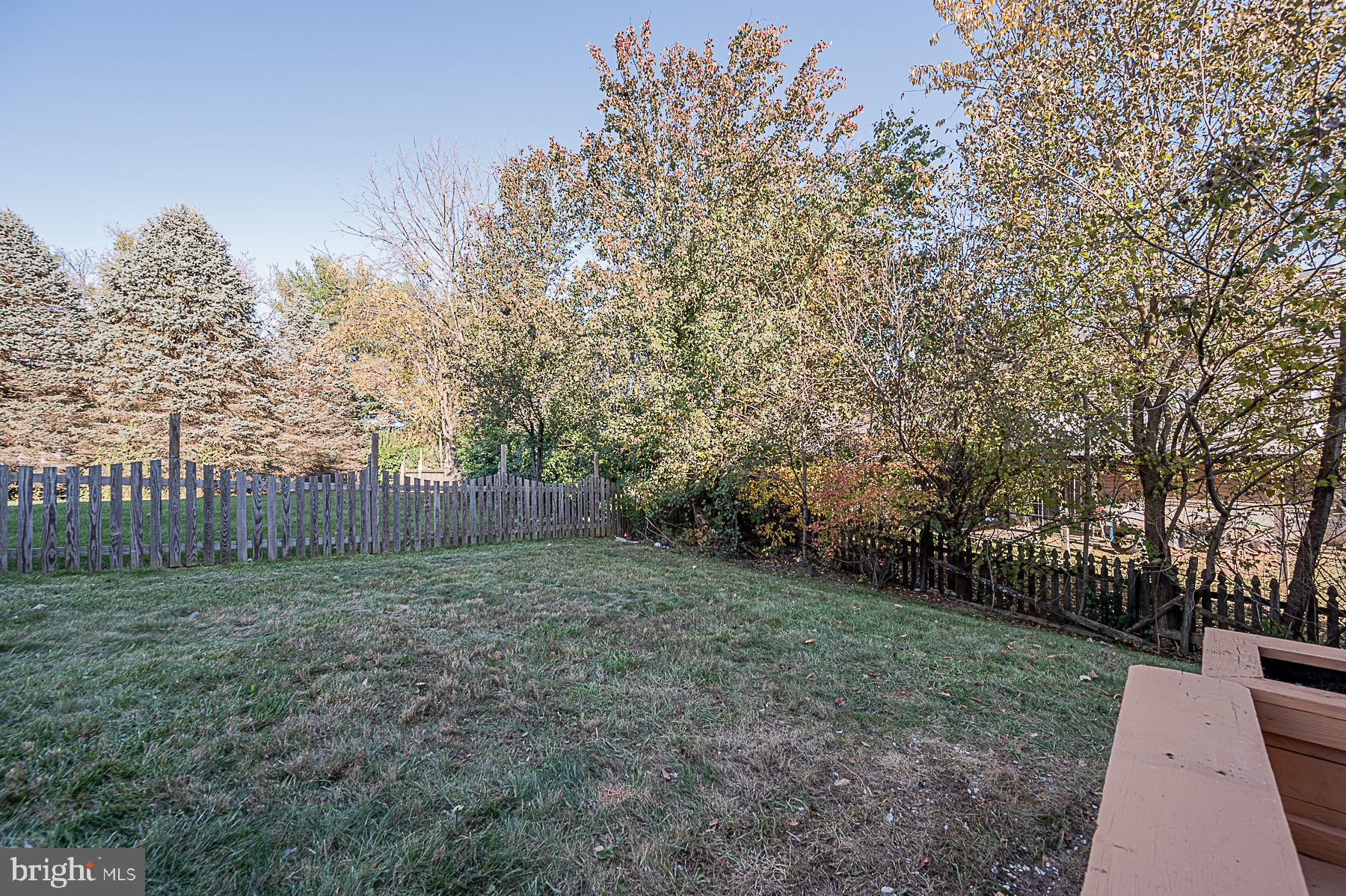 SUBURBIA/VILLAGE OF TIMBER GROVE - Residential