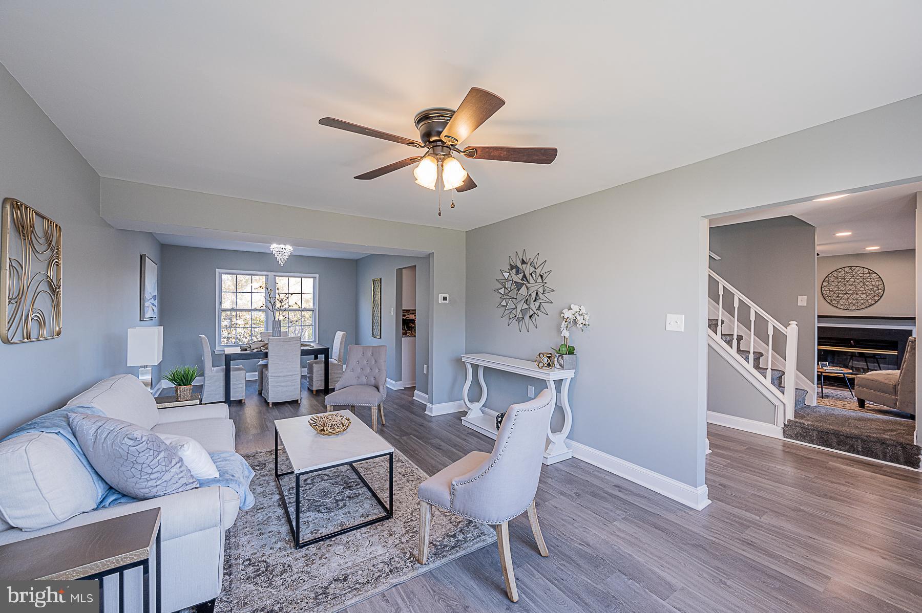 SUBURBIA/VILLAGE OF TIMBER GROVE - Residential