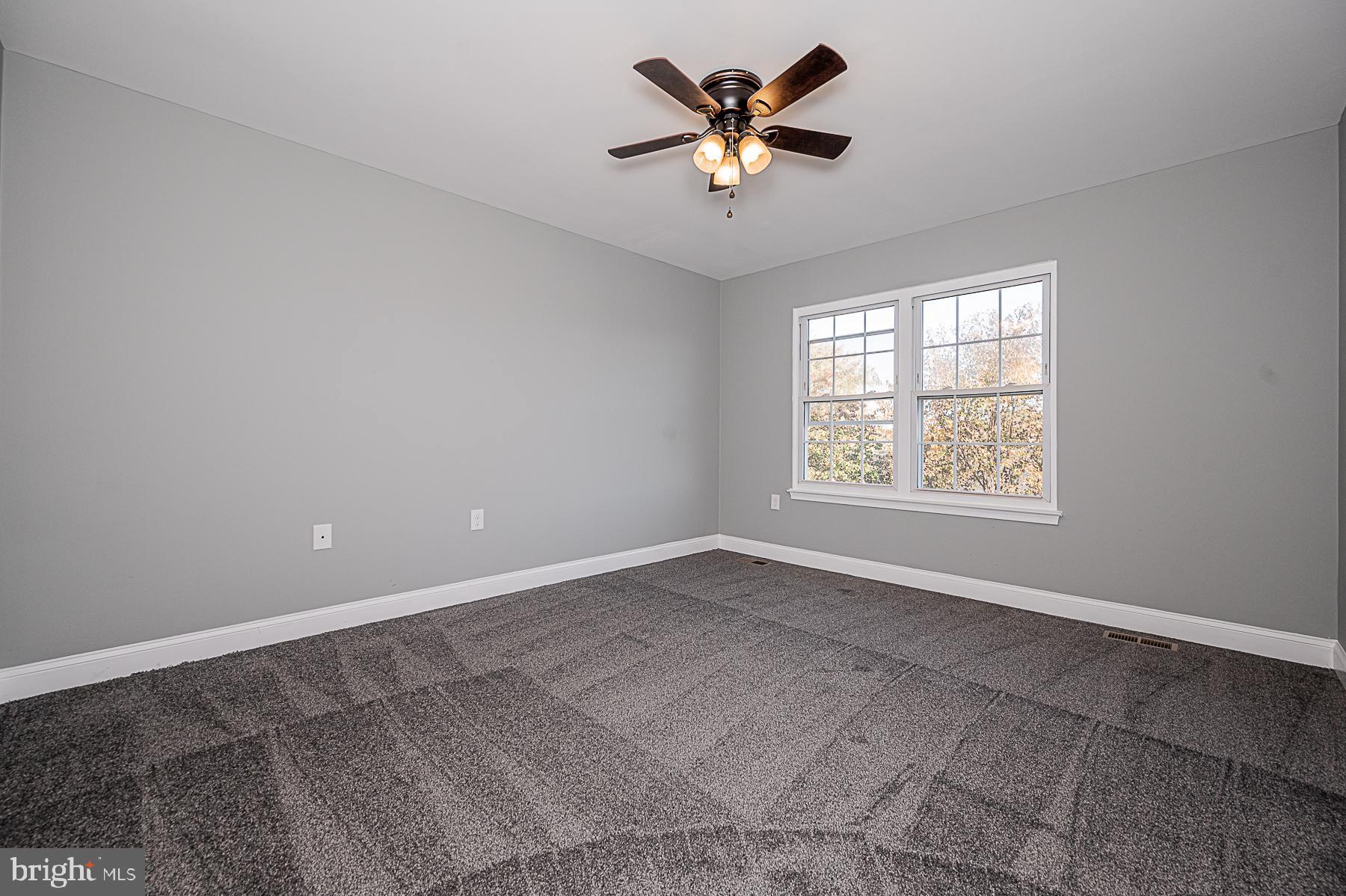 SUBURBIA/VILLAGE OF TIMBER GROVE - Residential