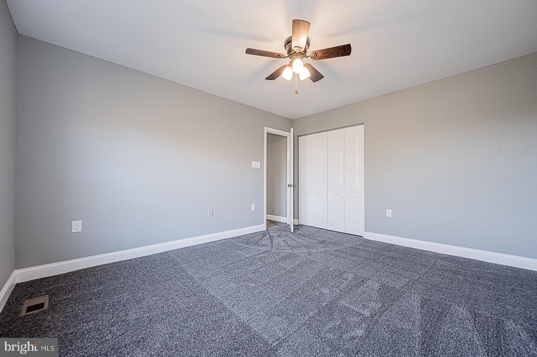 SUBURBIA/VILLAGE OF TIMBER GROVE - Residential